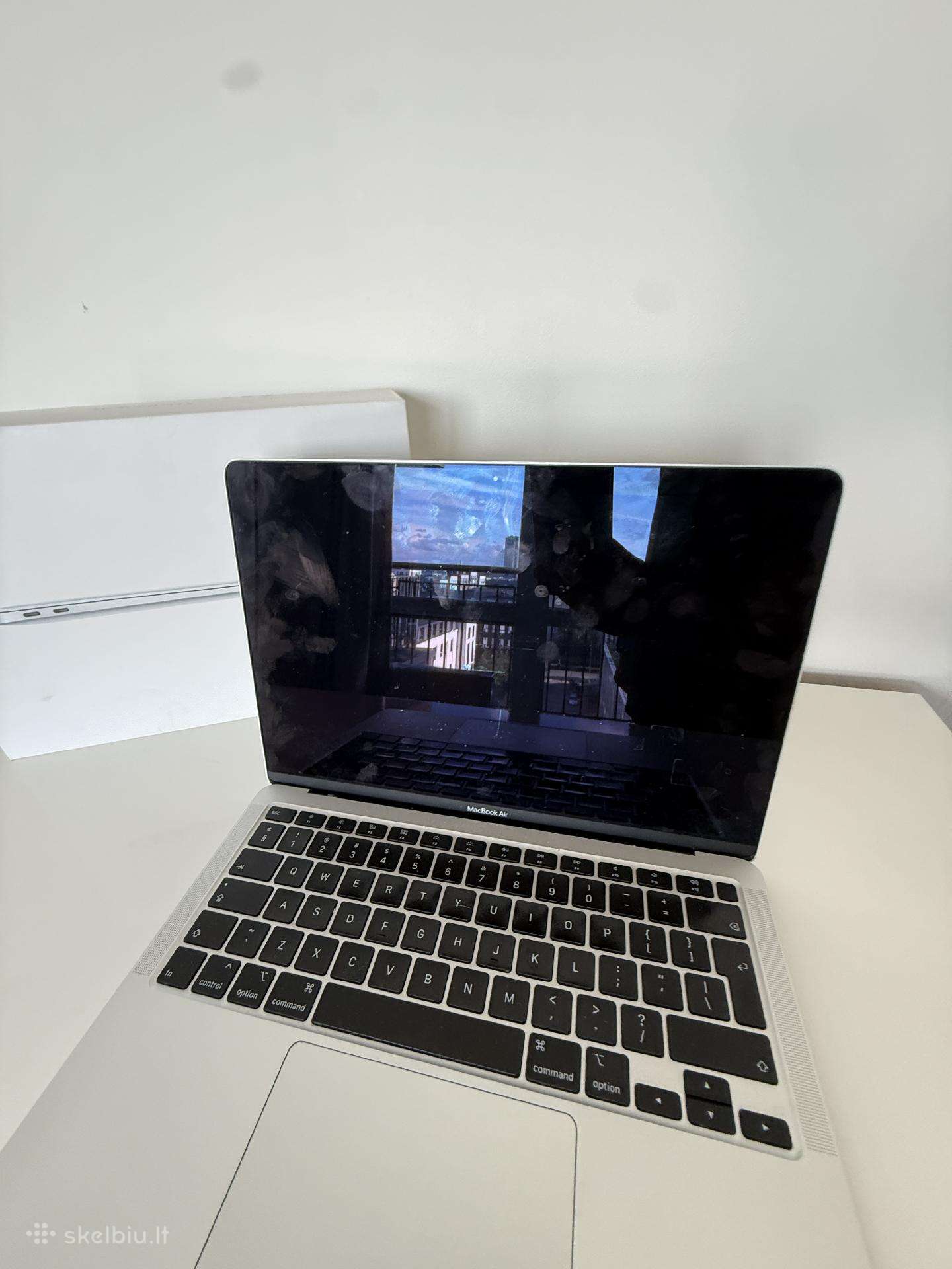 MacBook 13 2020