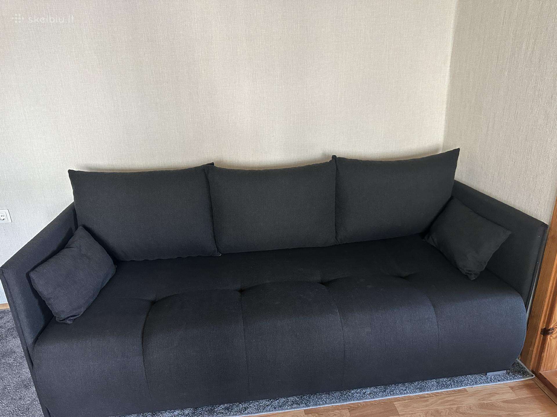 Ištiesiama sofa