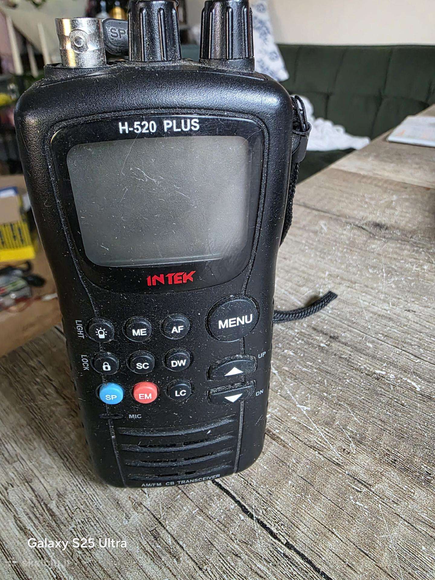 Intek H-520 plus racija