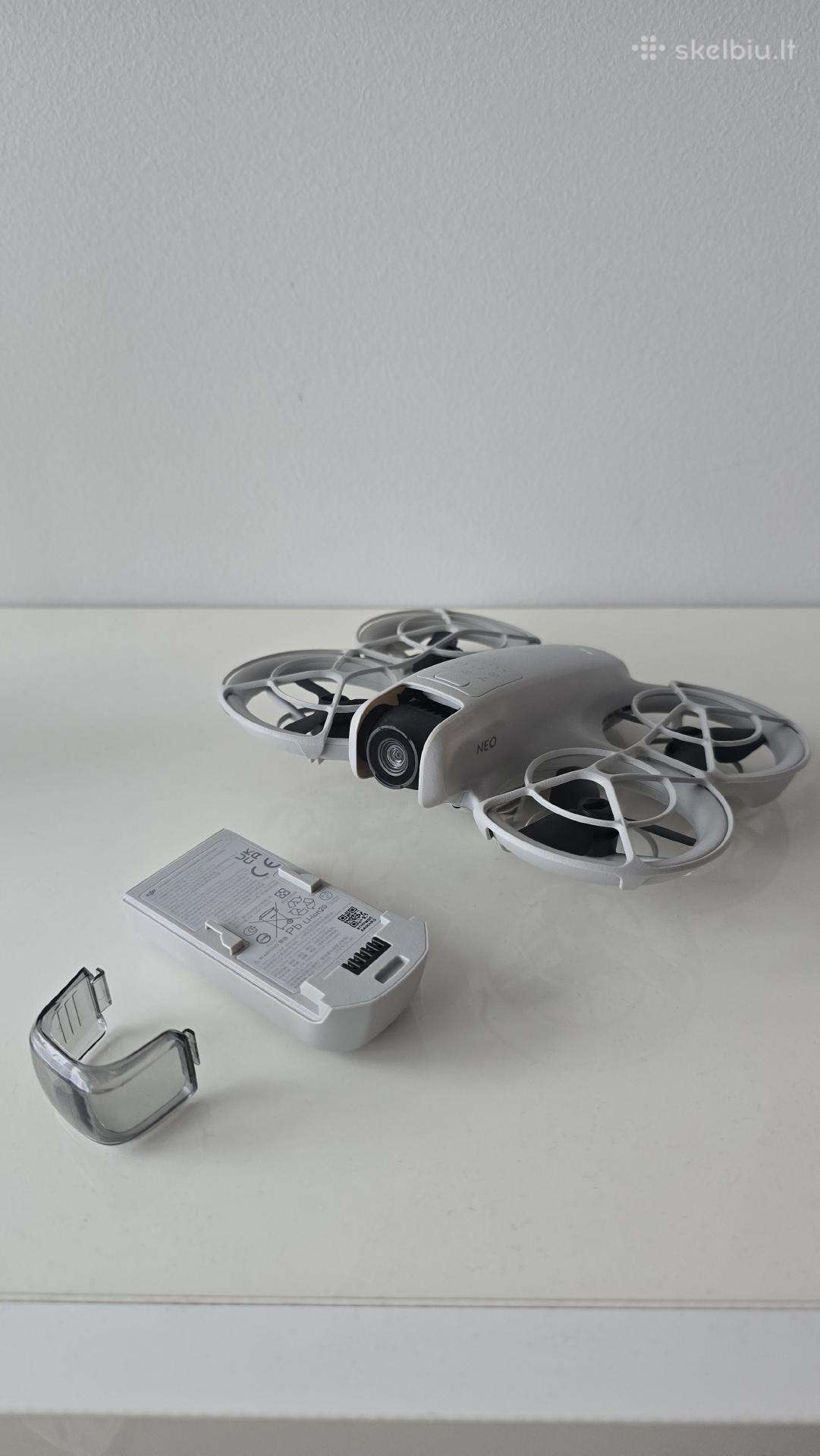 Dji Neo dronas