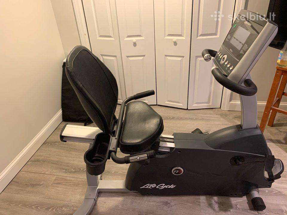 Dviratis treniruoklis Life Fitness R3