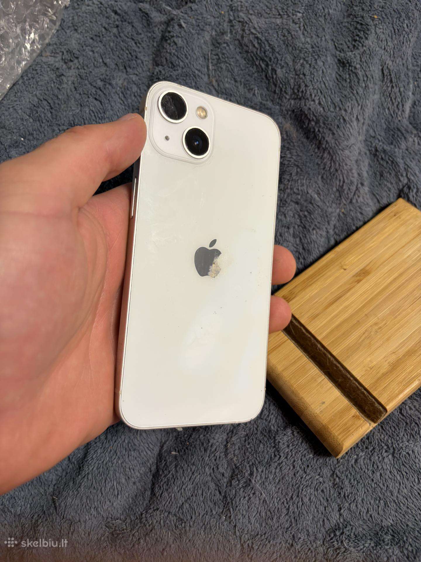 iPhone 13