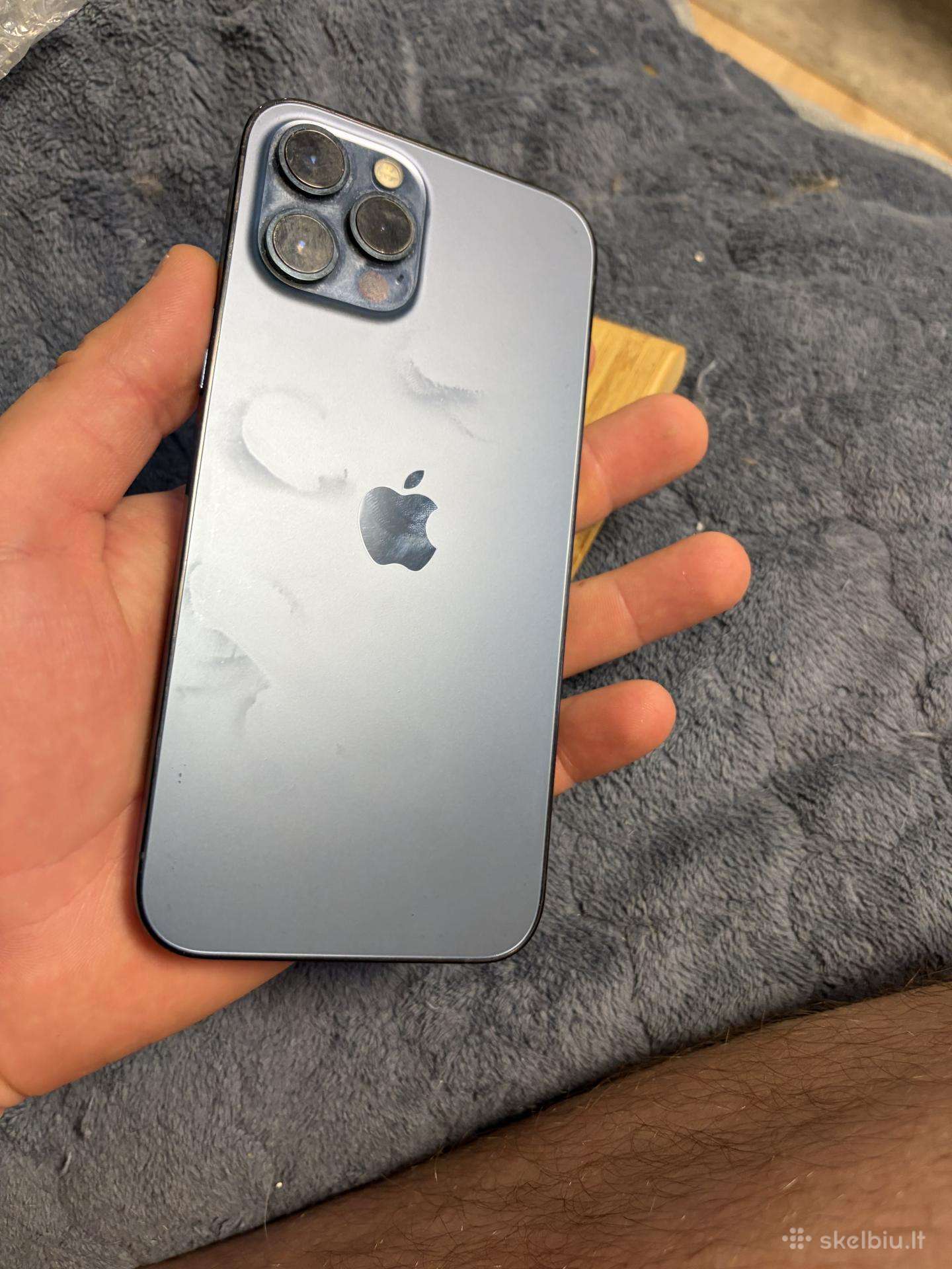 iPhone 12 pro max