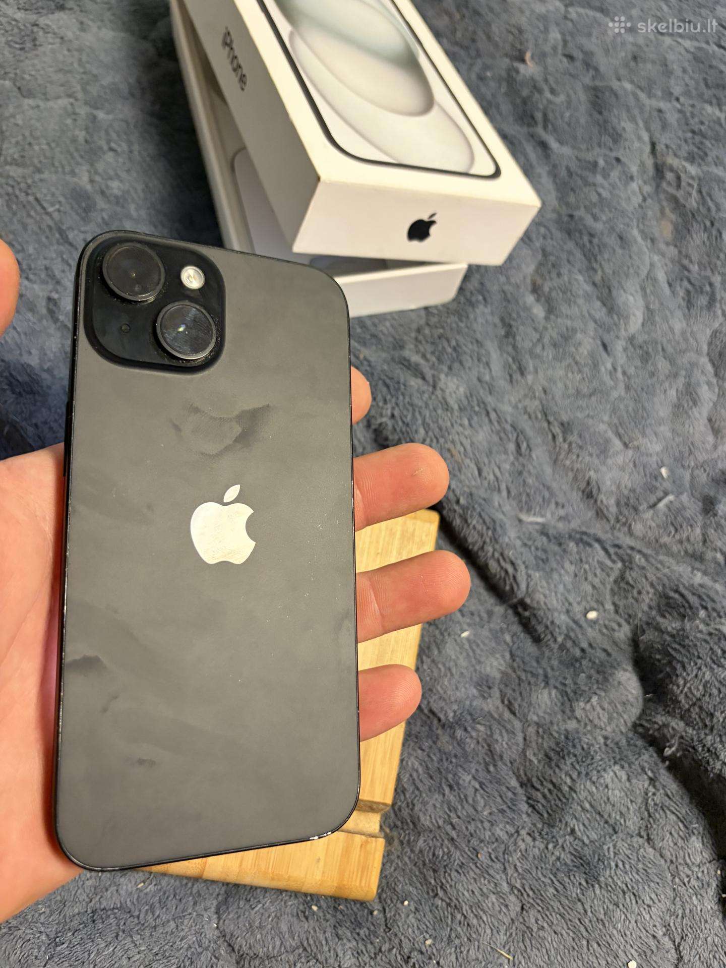 iPhone 15