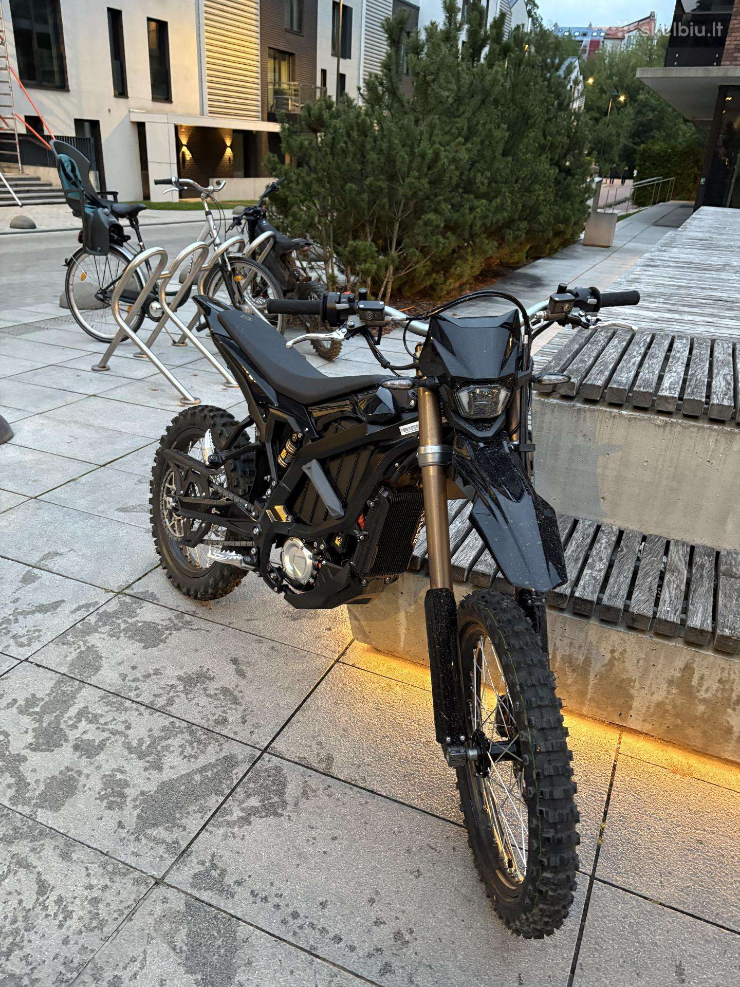 Sur-Ron Ultra bee, эндуро / adventure