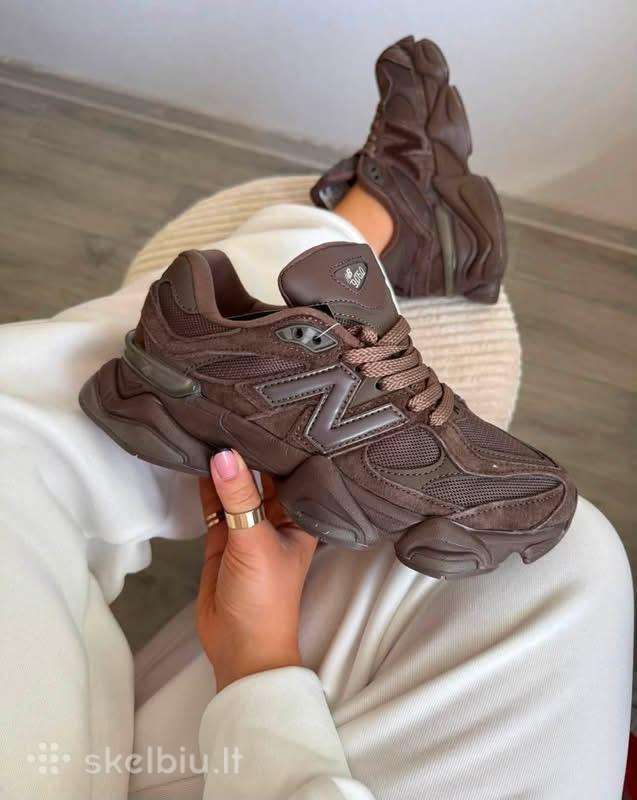 New Balance 9060