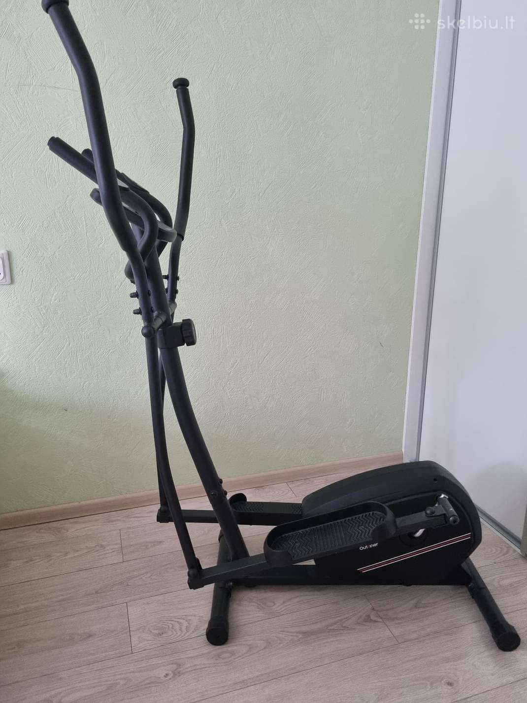 Elipsinis treniruoklis outliner