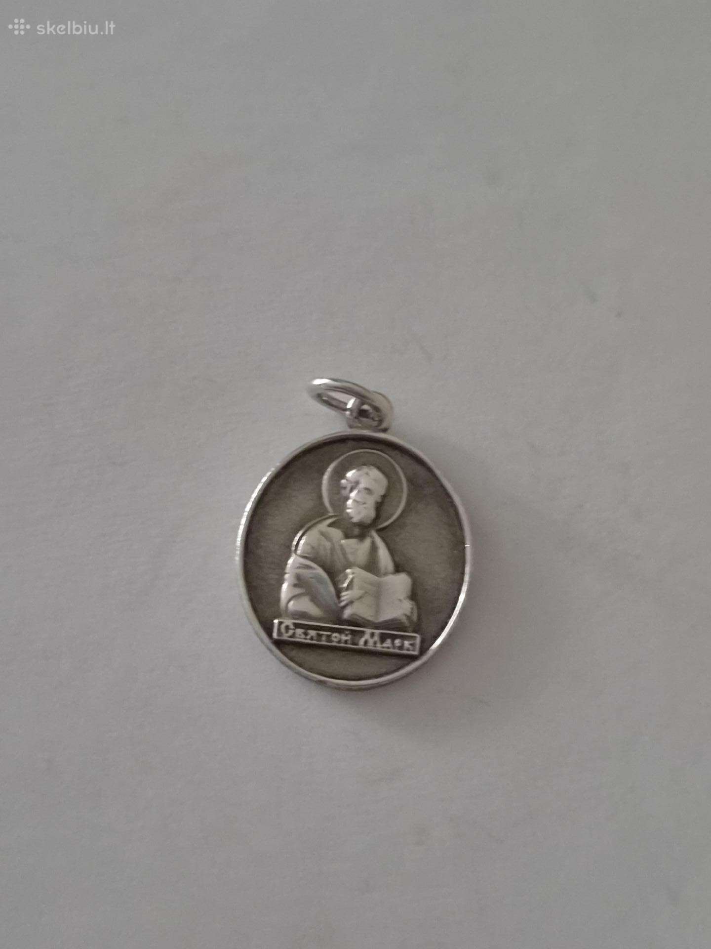 Religinis sidabrinis pakabukas