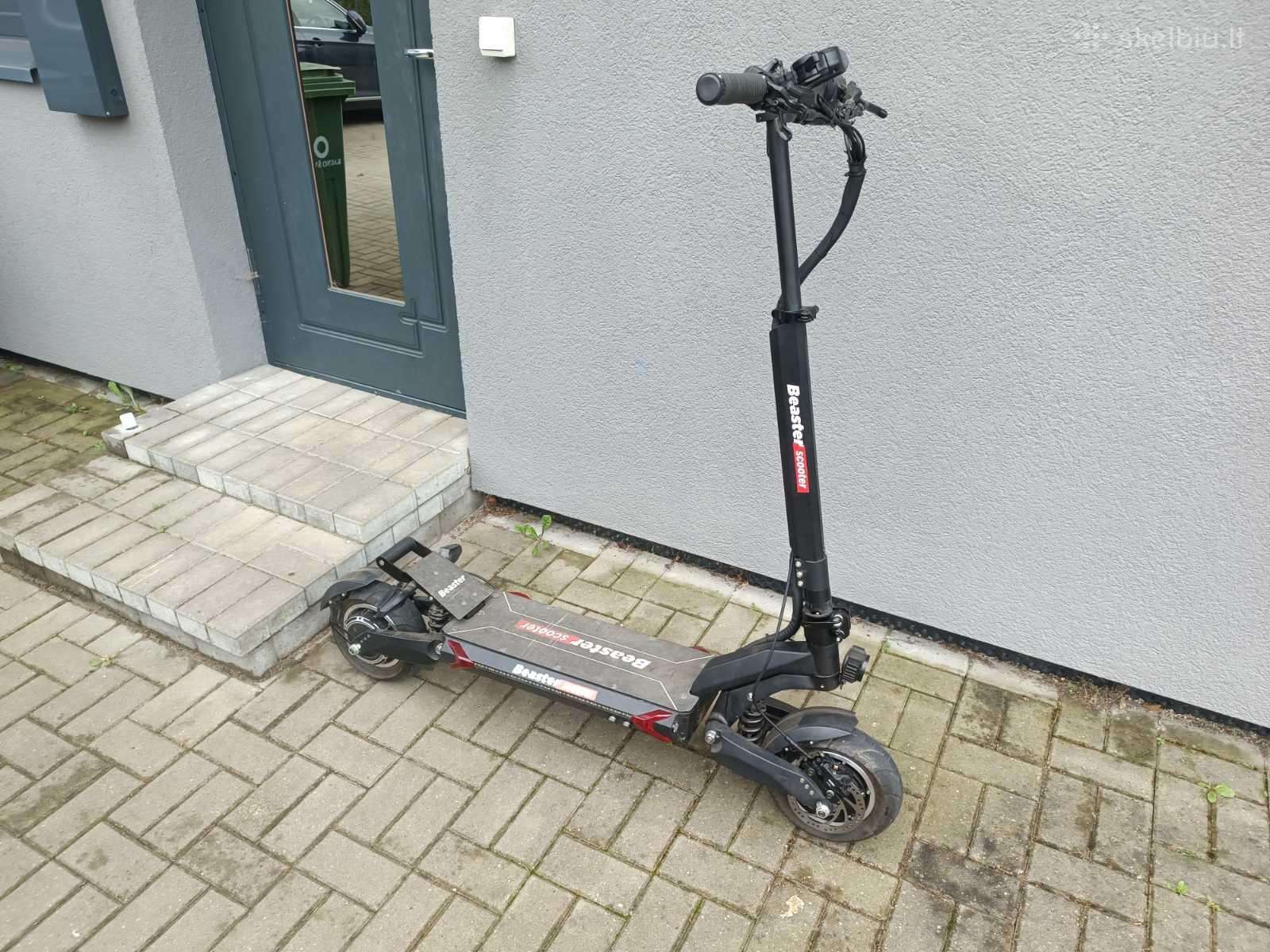 Electric scooter Beaster Scooter