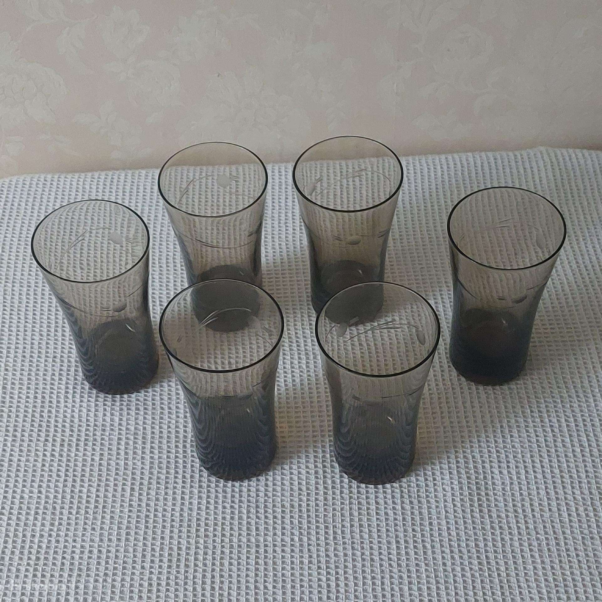 6 vintažinės stiklinės ( iš tarybinių laikų )