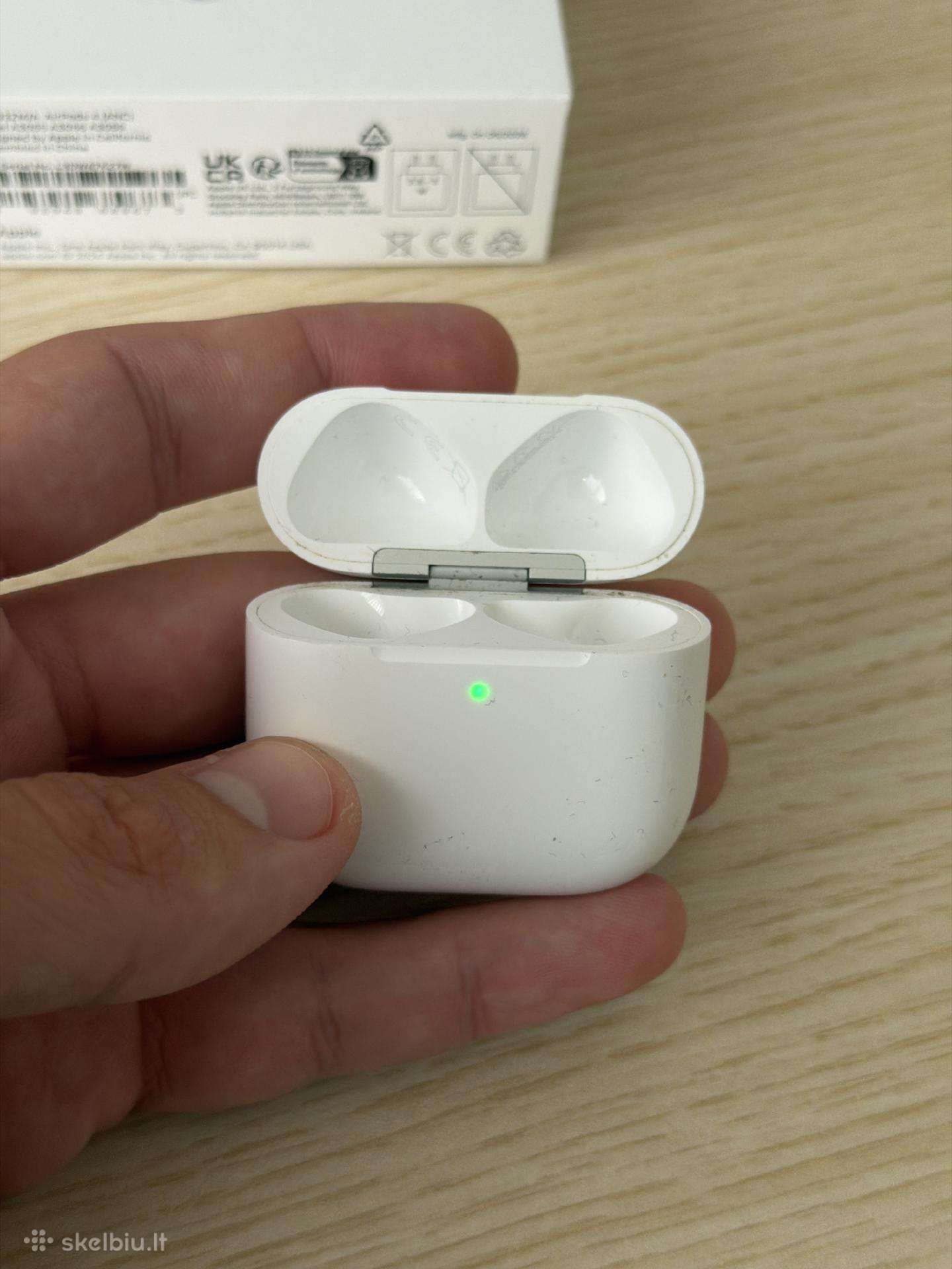 Airpods 4 dėklas