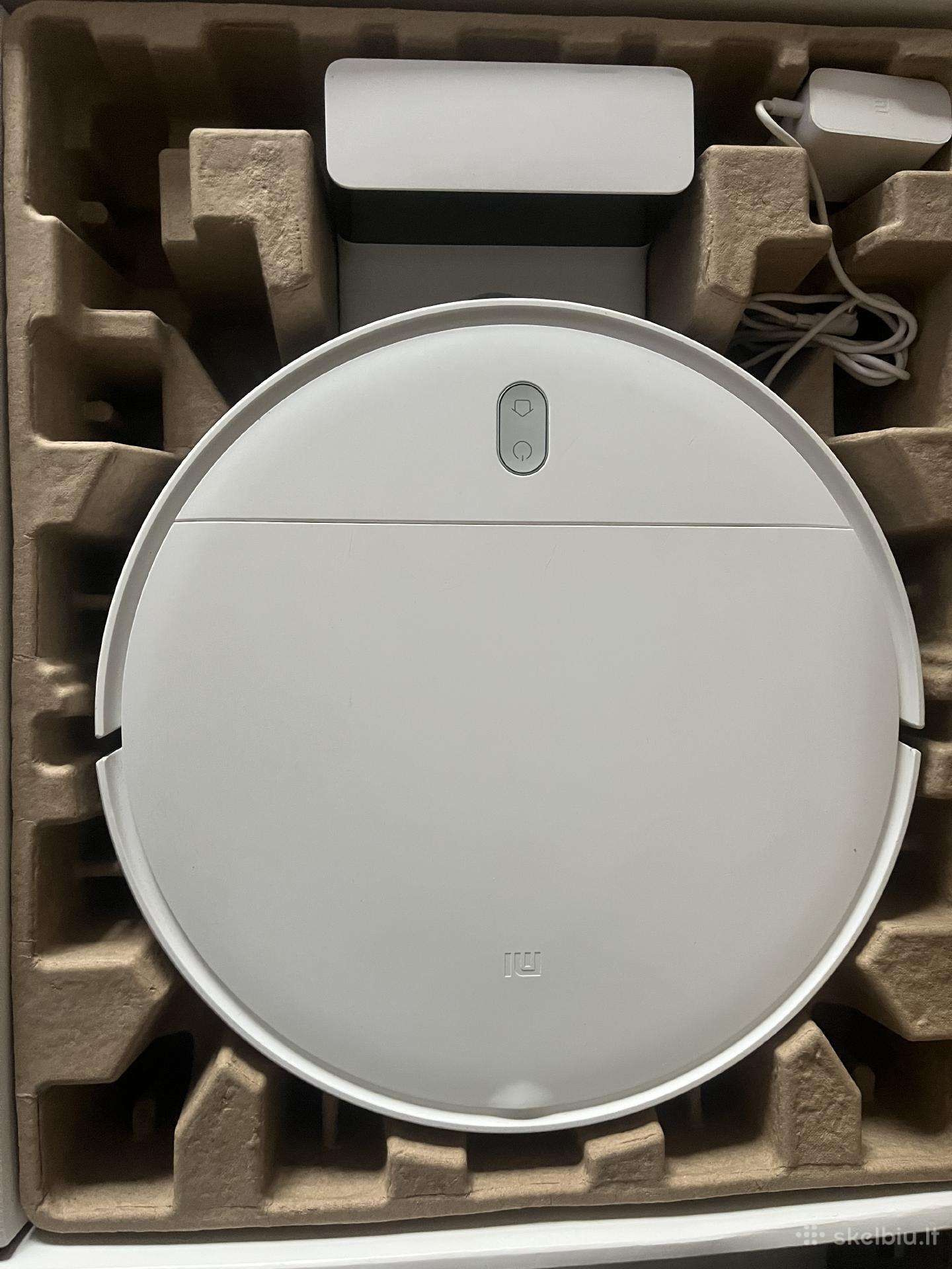 Xiaomi Mi Robot Vacuum-mop Essential