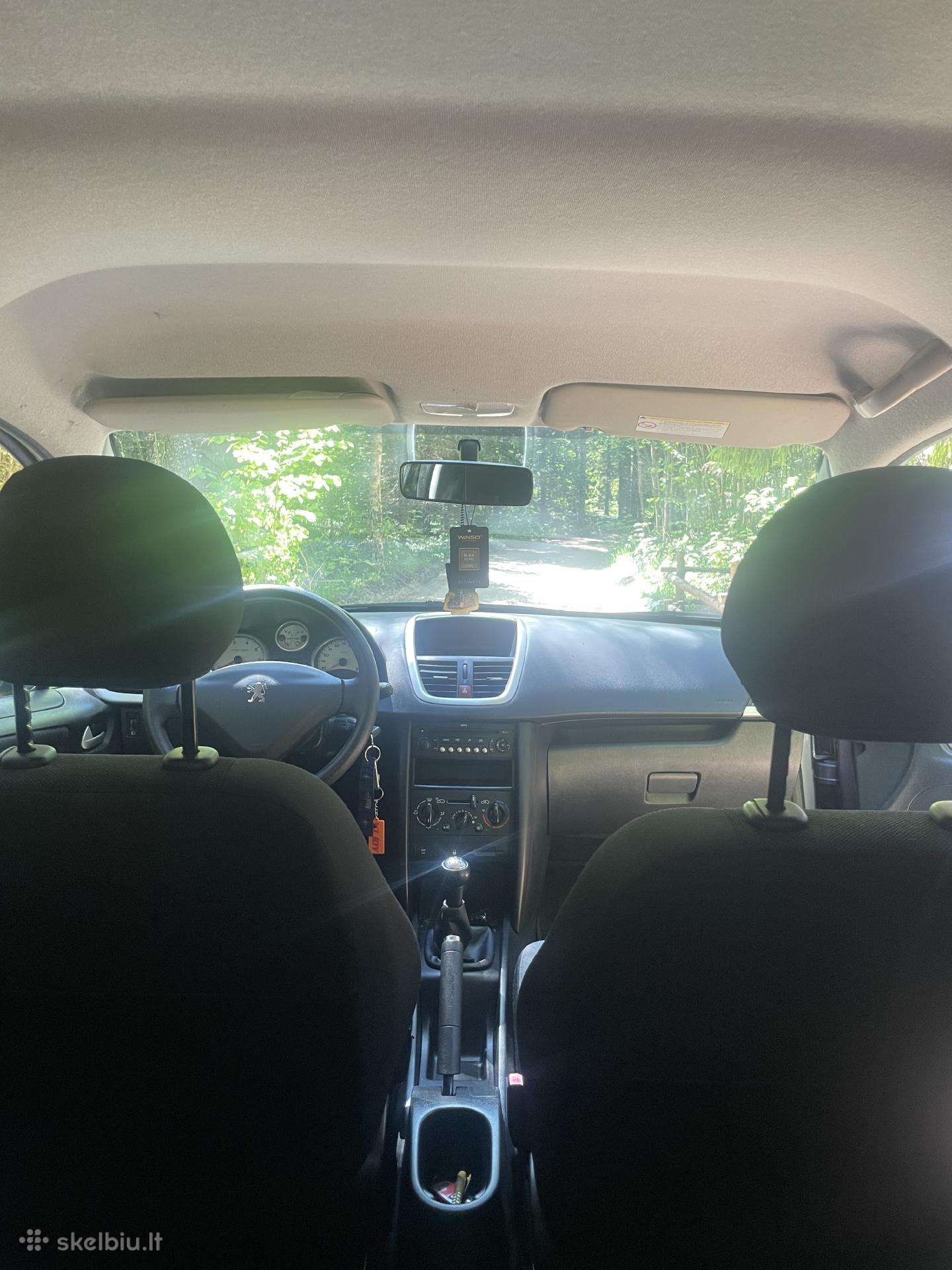 Peugeot 207, 1.4 l., hatchback