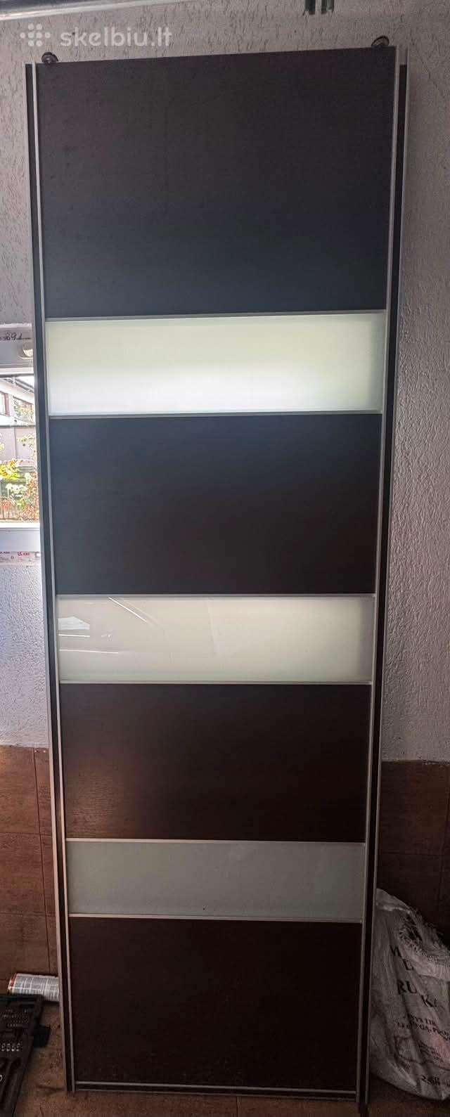 2 vnt. spintos skankiojančios durys 252x82