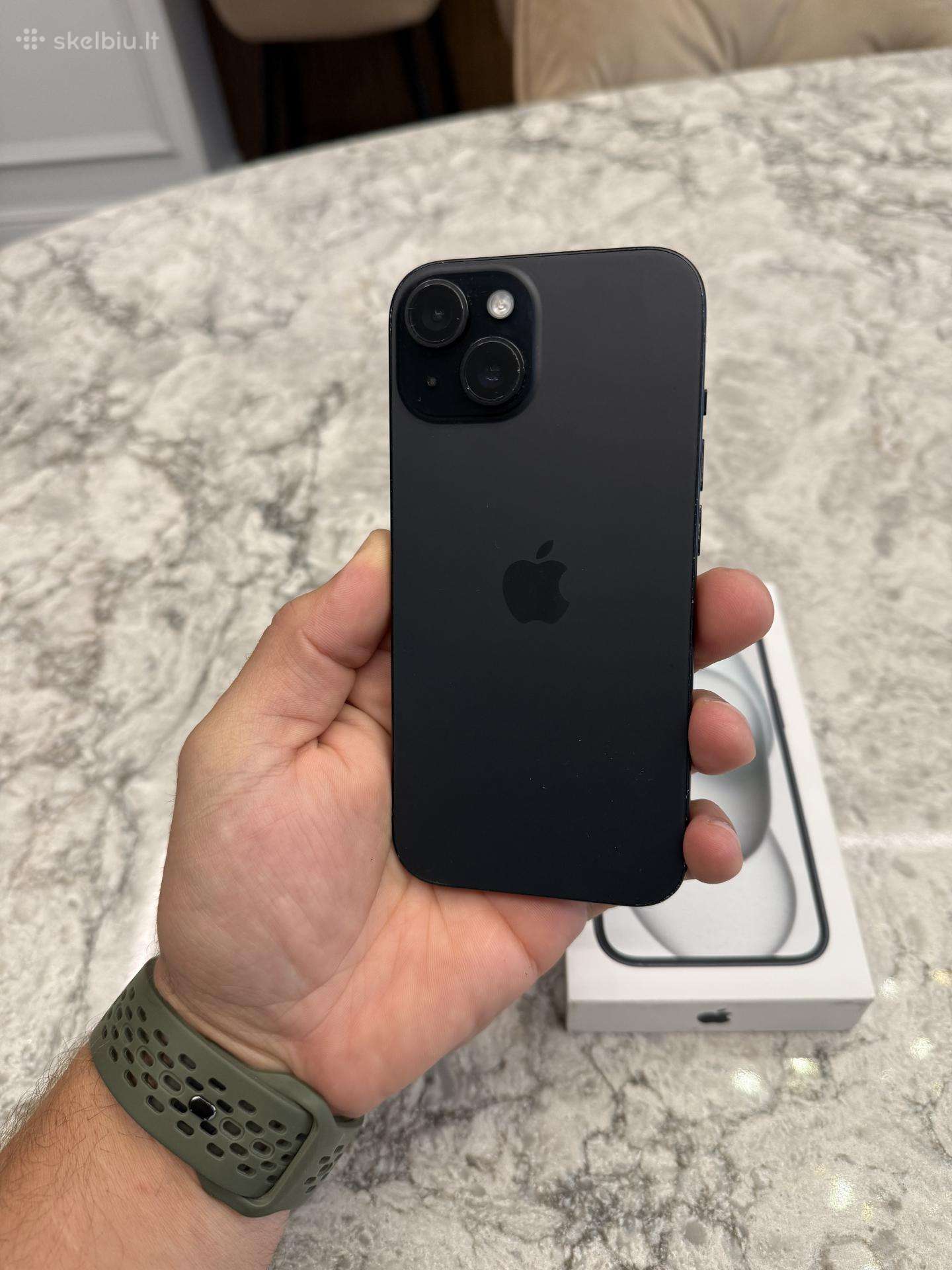 iPhone 15, 256gb 100% baterija
