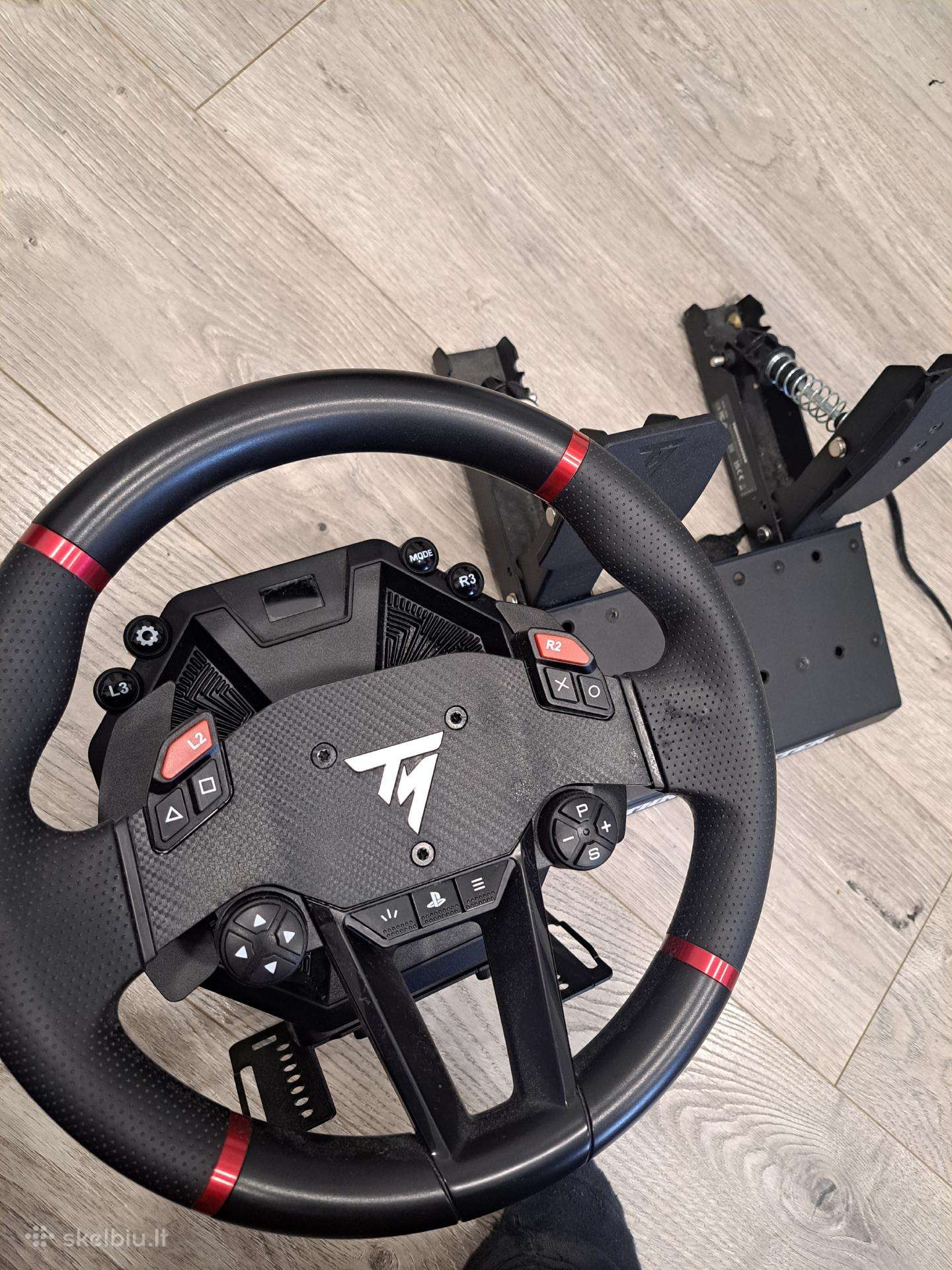 Thrustmaster T598