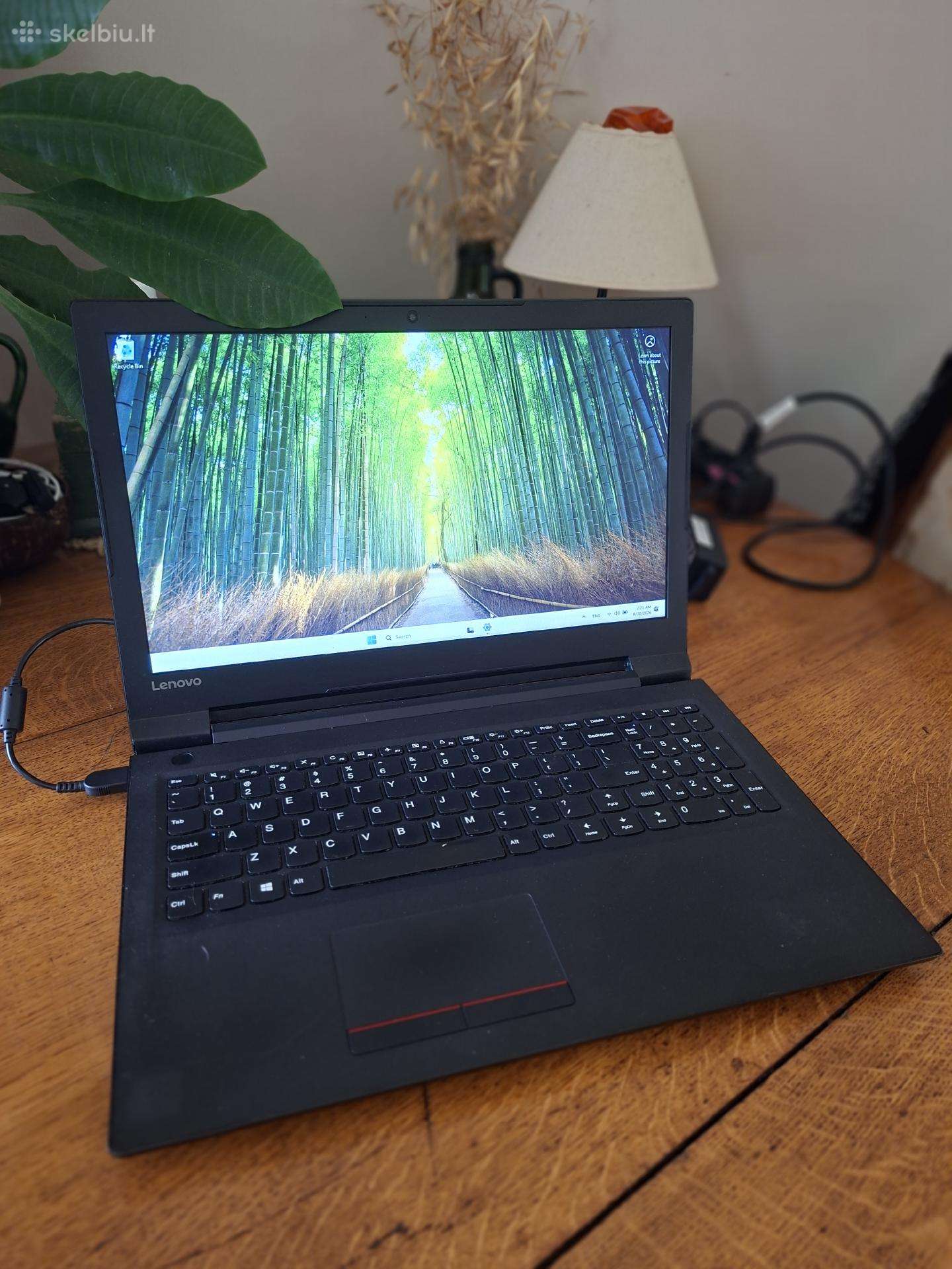 Lenovo V110 i3-6100u, ddr4 8gb RAM, 222gb SSD