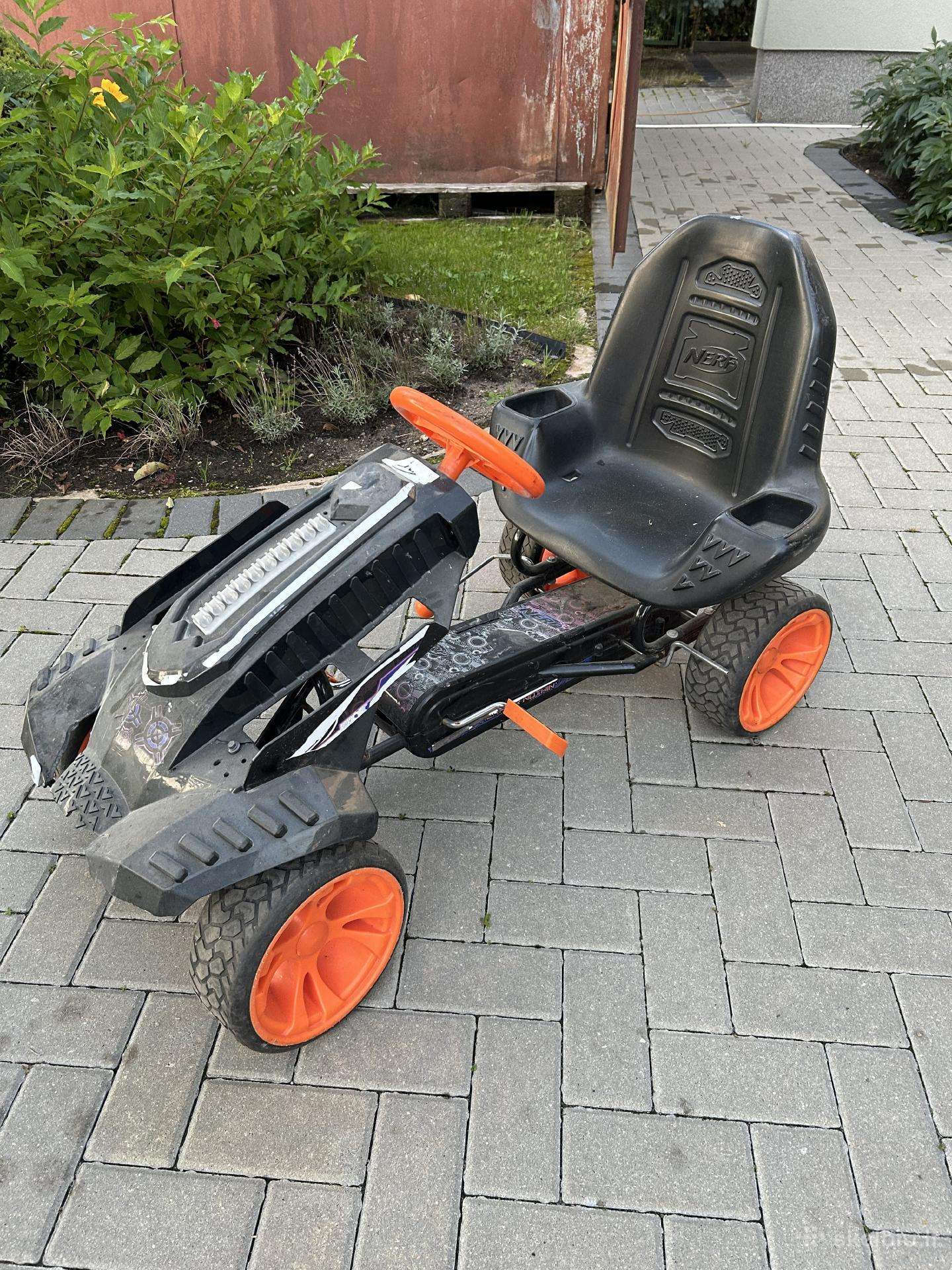 Vaikiškas minamas kartingas