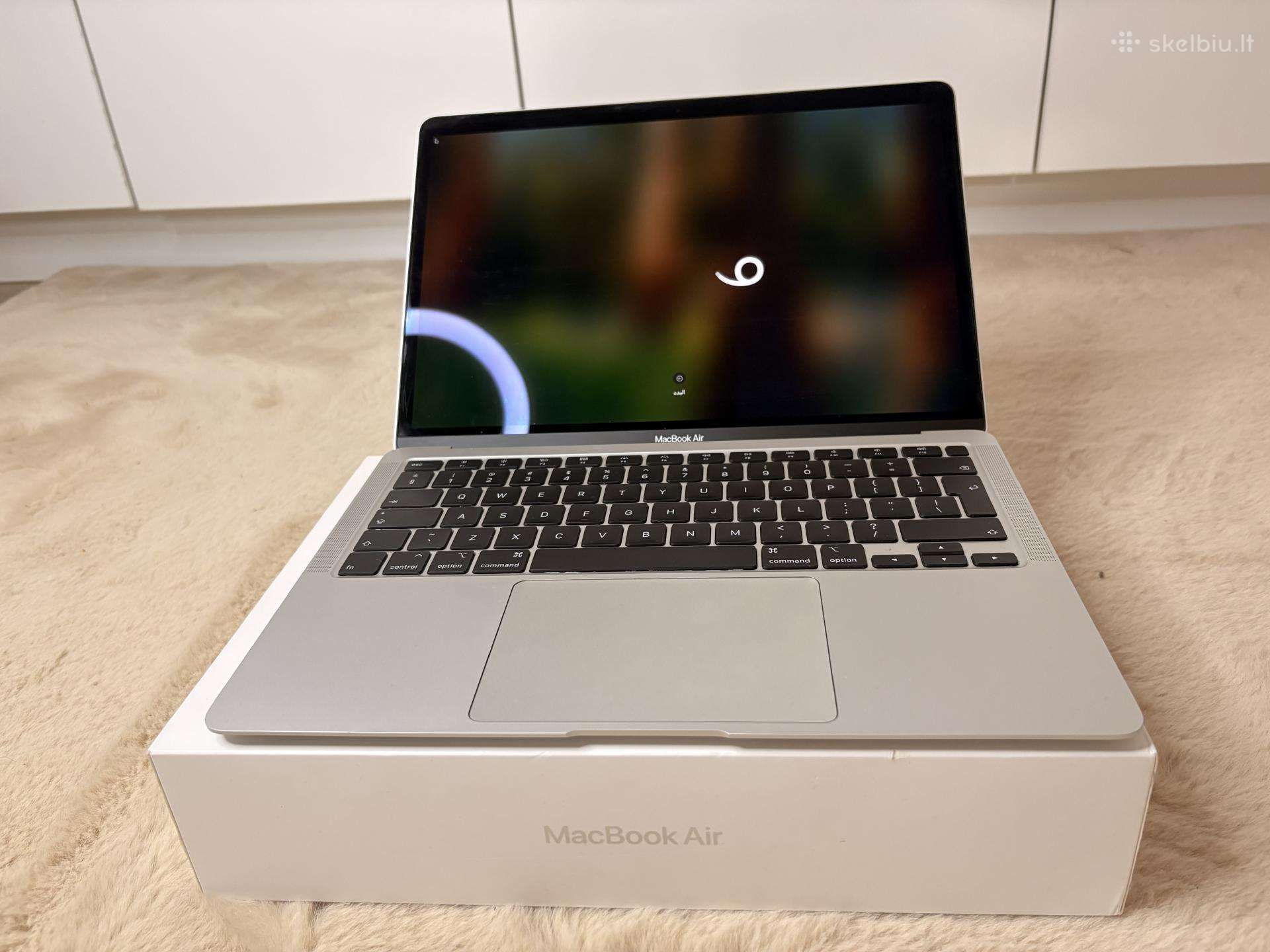 MacBook air 2020