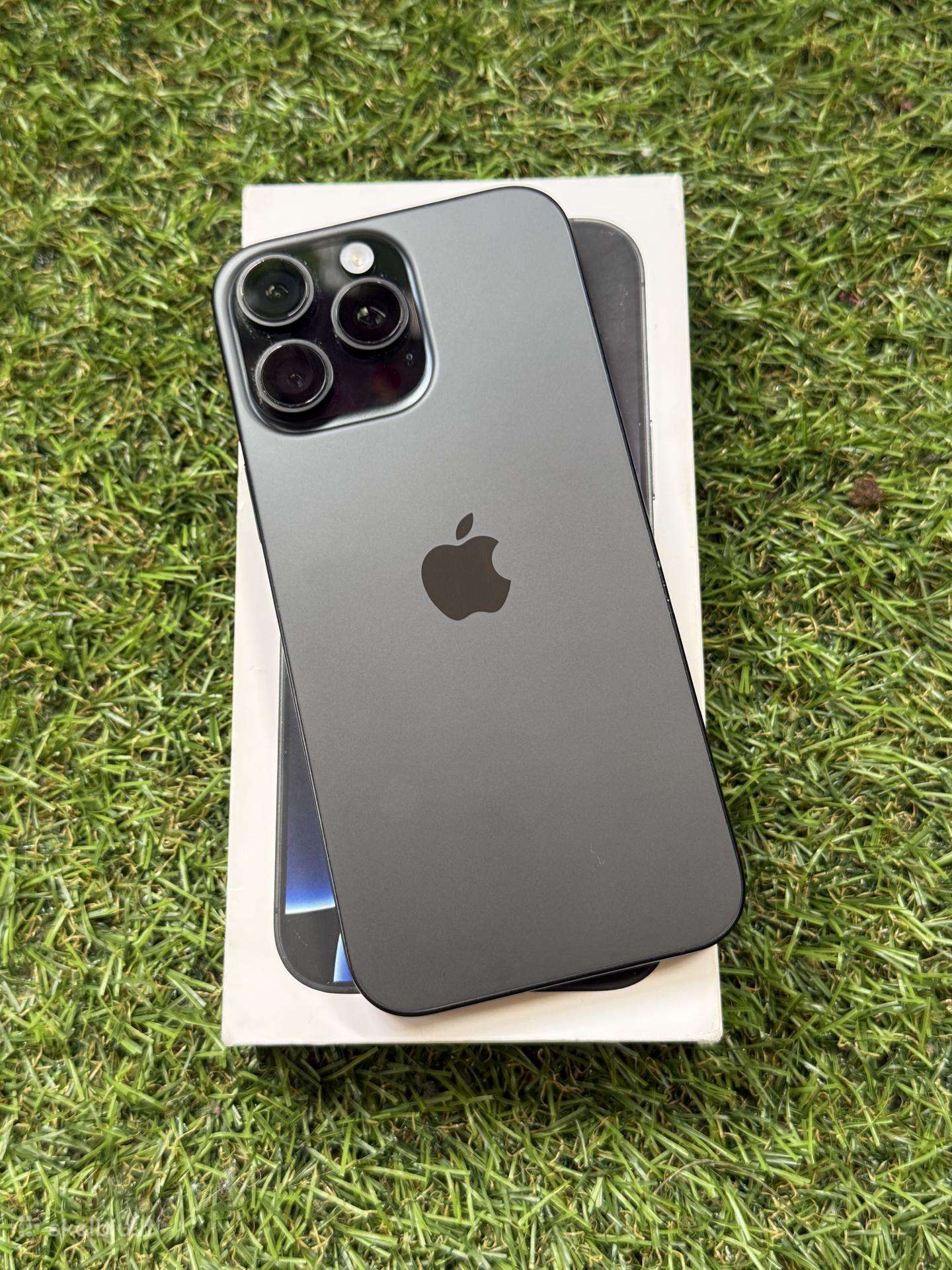Apple iPhone 16 Pro Max 256gb Black Titanium