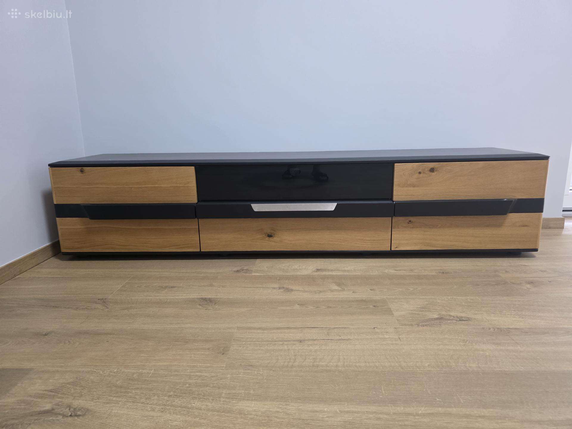 Parduodu pakabinamą TV baldą
