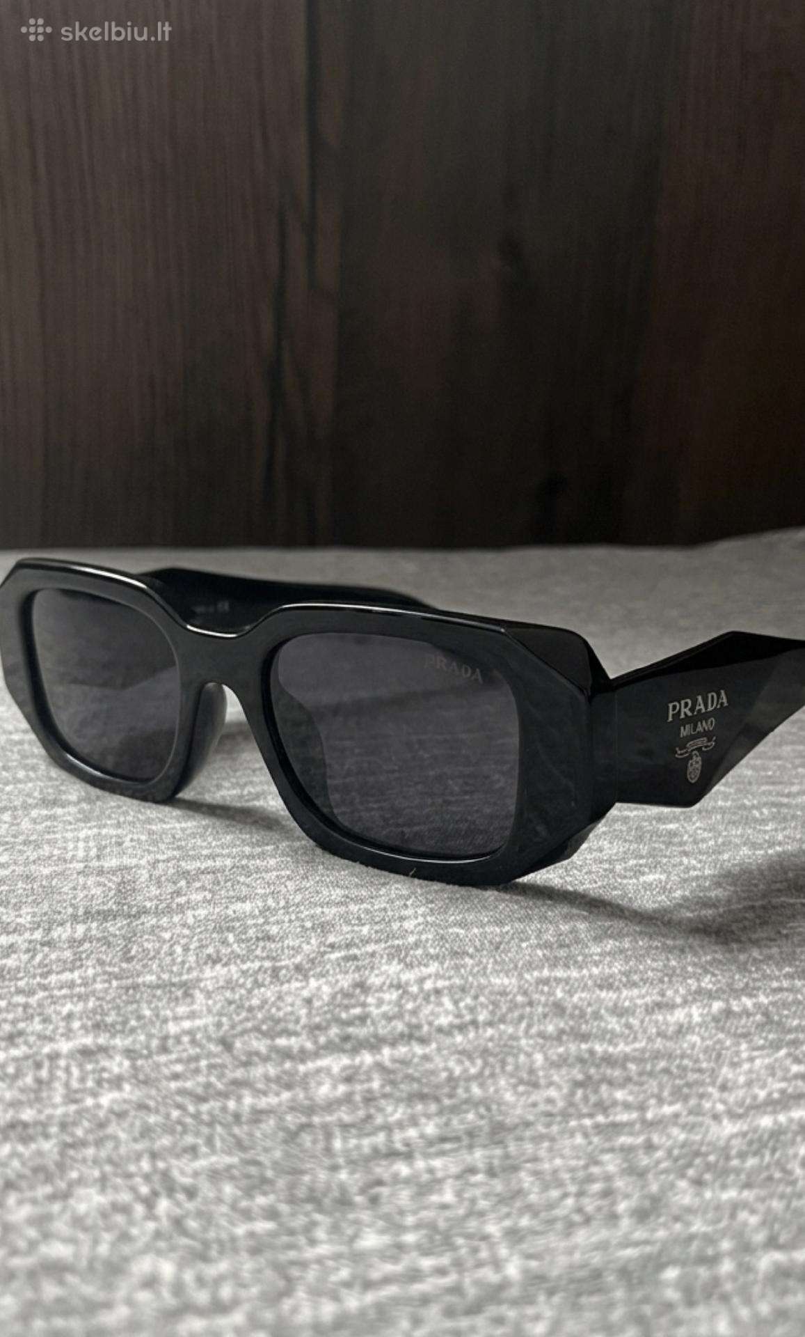Prada akiniai