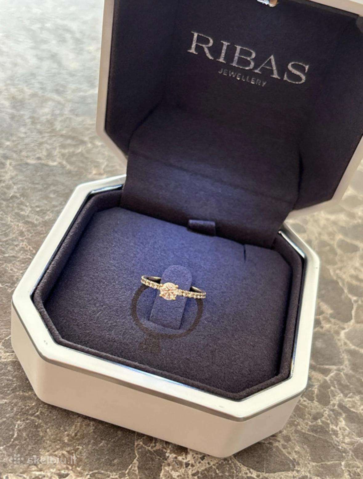 Ribas auksinis žiedas su deimantais 0,54 ct