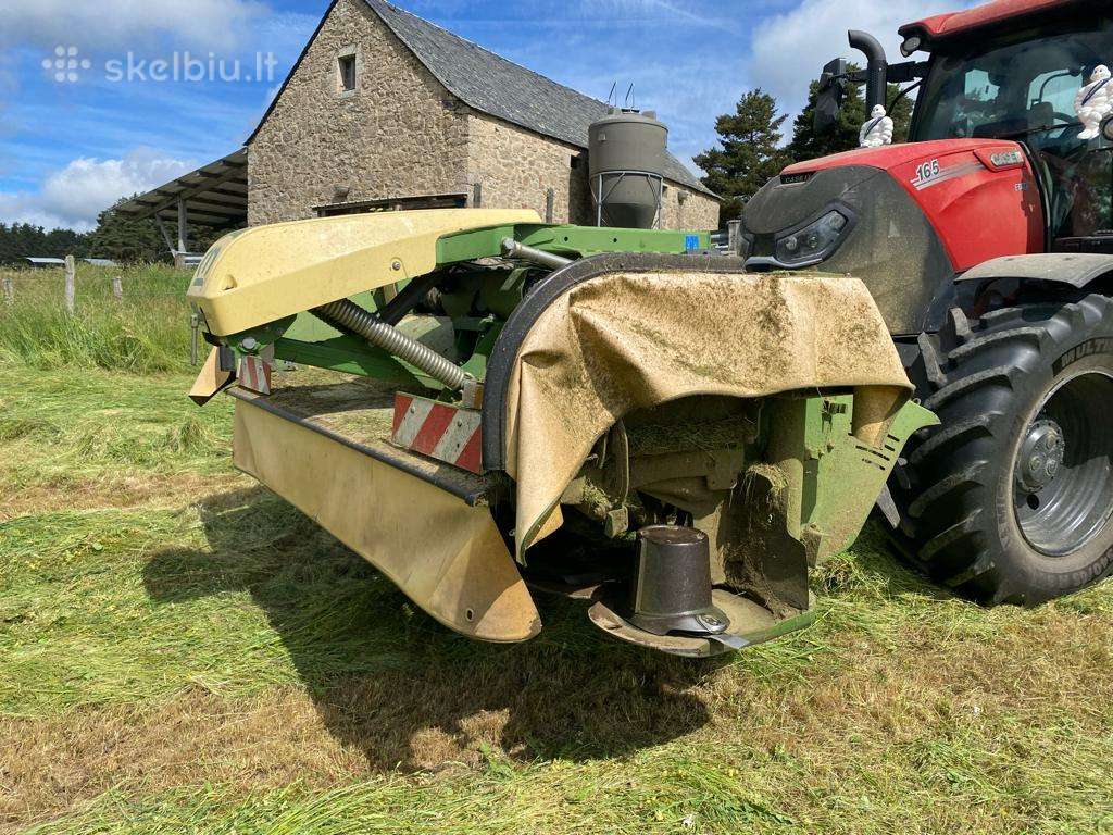 Parduodama priekinė šienapjovė Krone Easycut 320cv