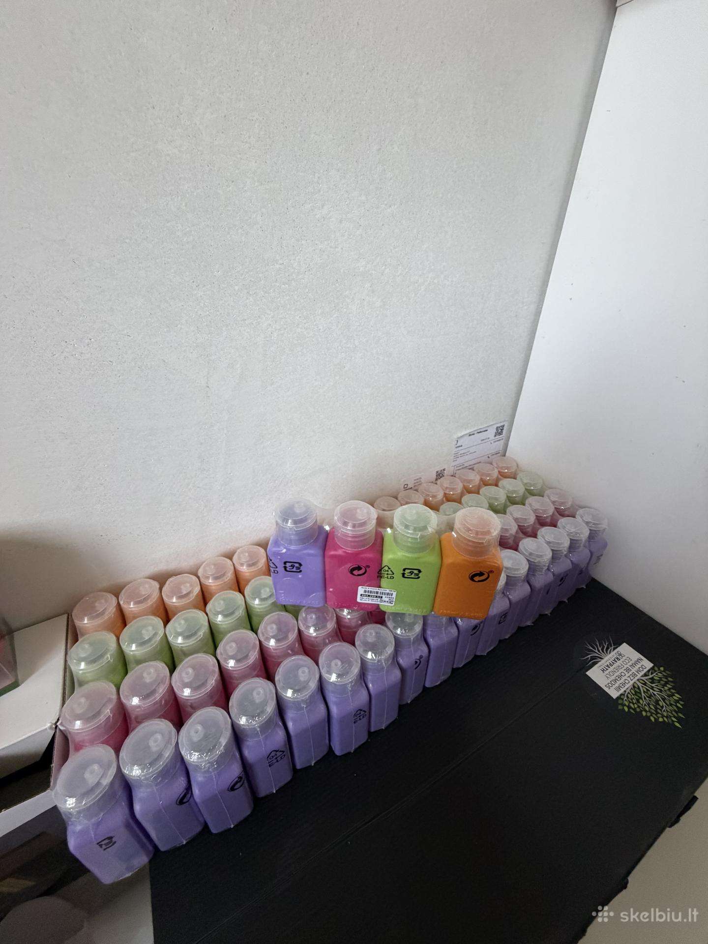 17x4 kelioniniai buteliukai skysčiams
