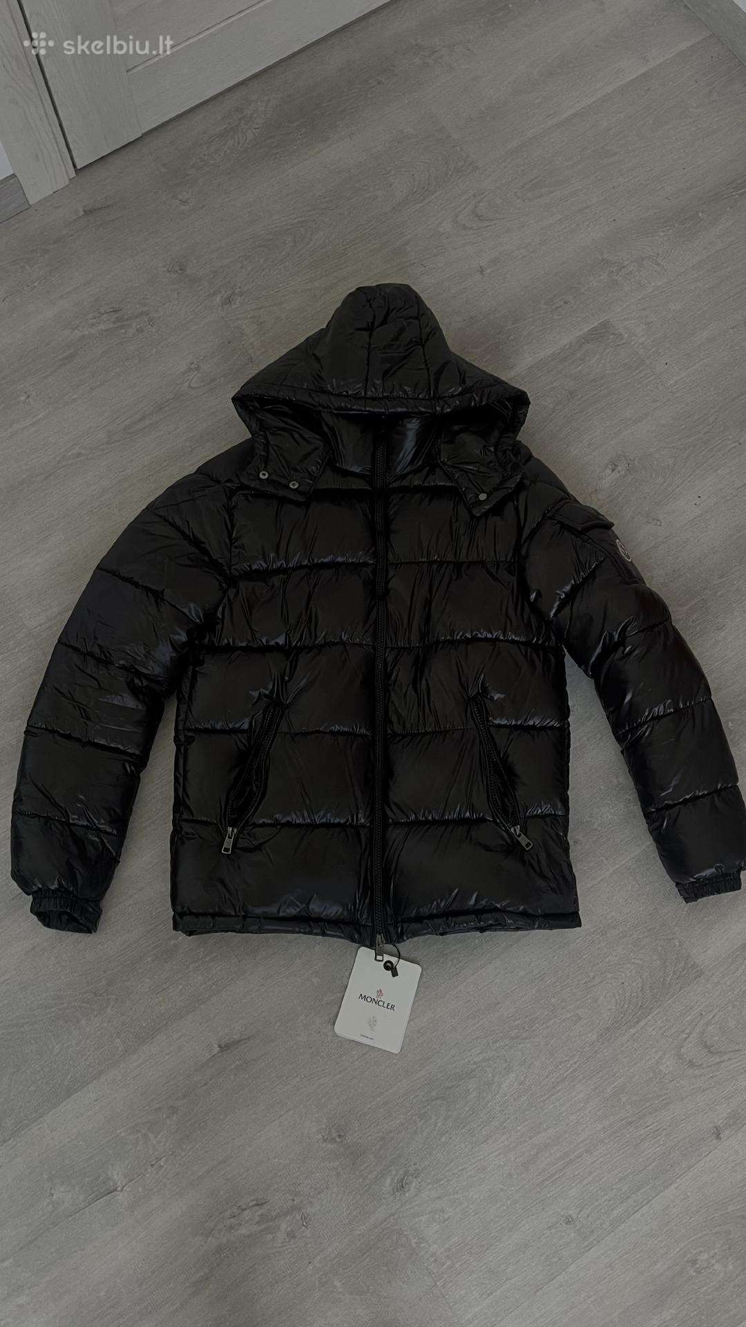 Moncler striukė