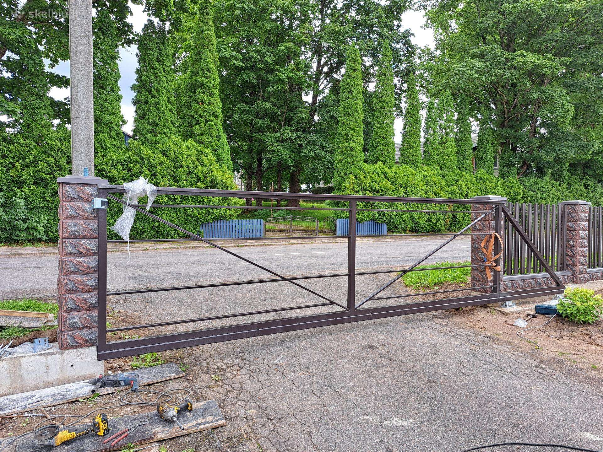 Stumdomi vartai