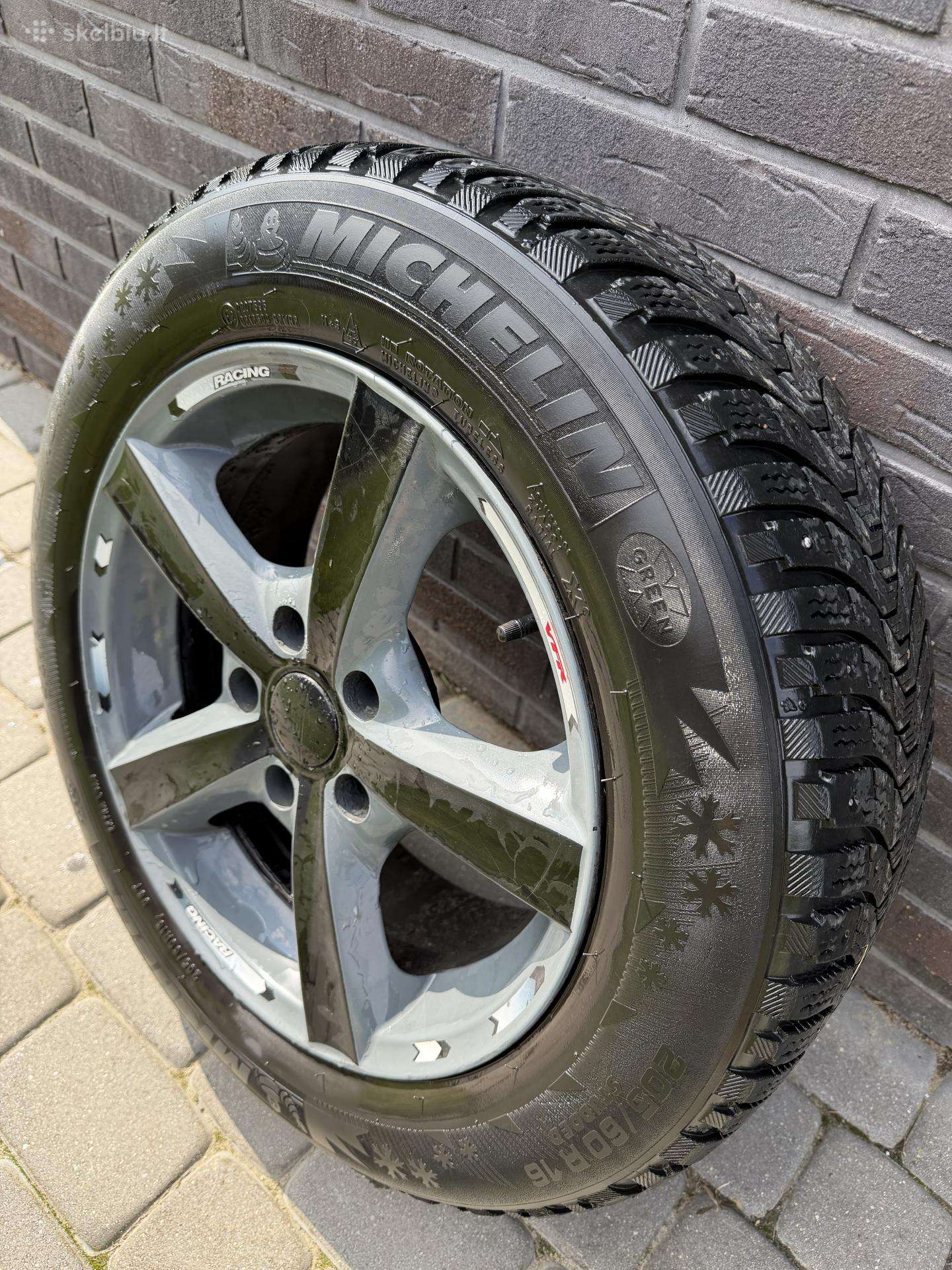 Dezent, light alloy, R16