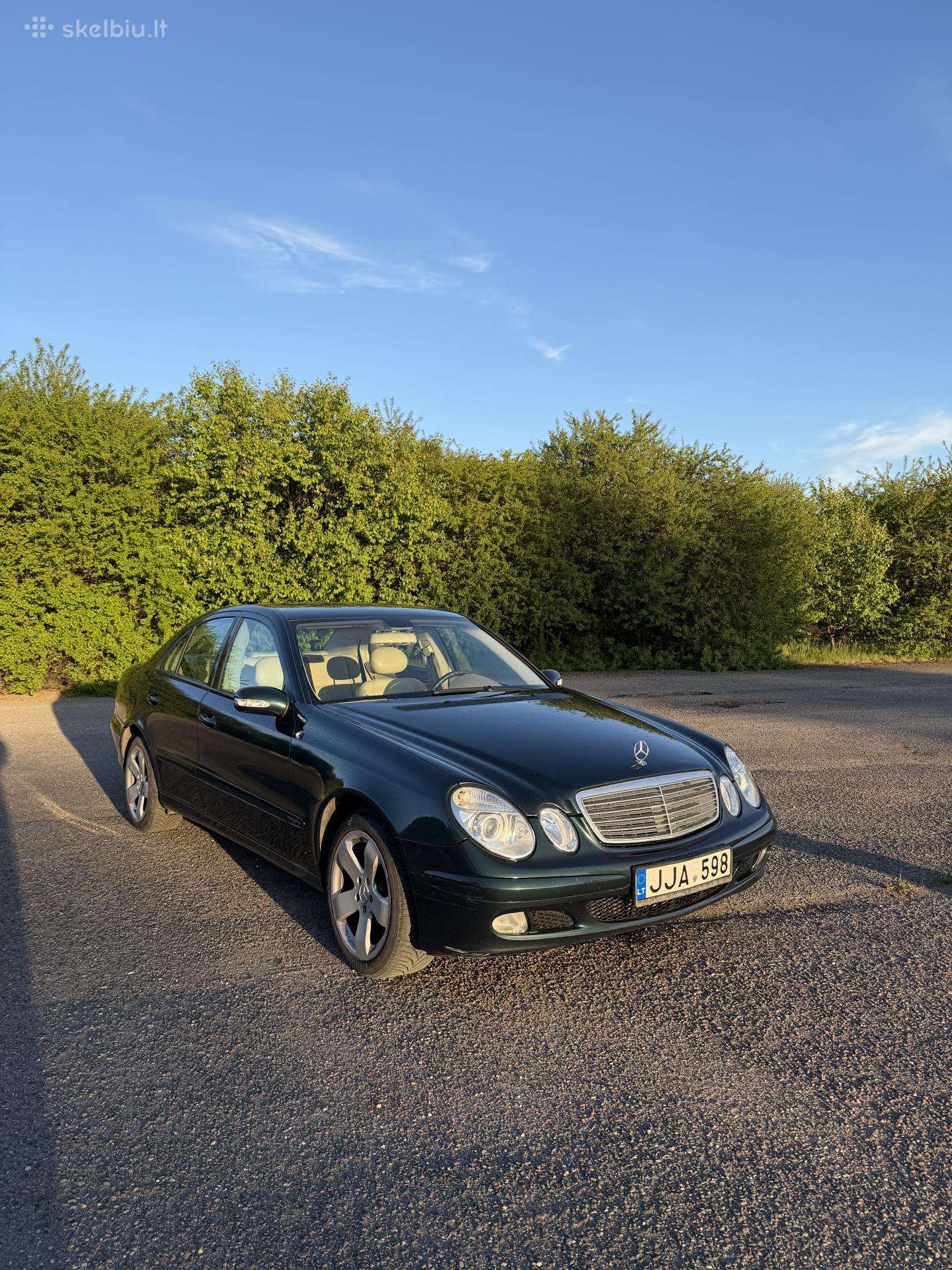 Mercedes Benz E270