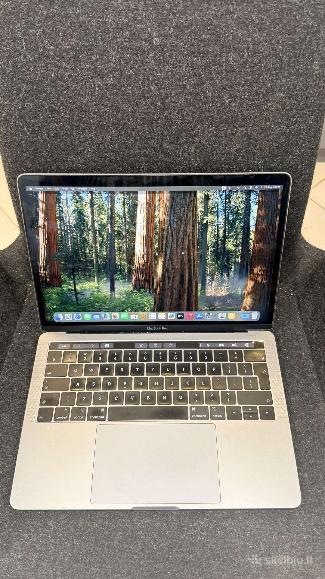 Apple MacBook Pro 13.3 A1989 su defektu