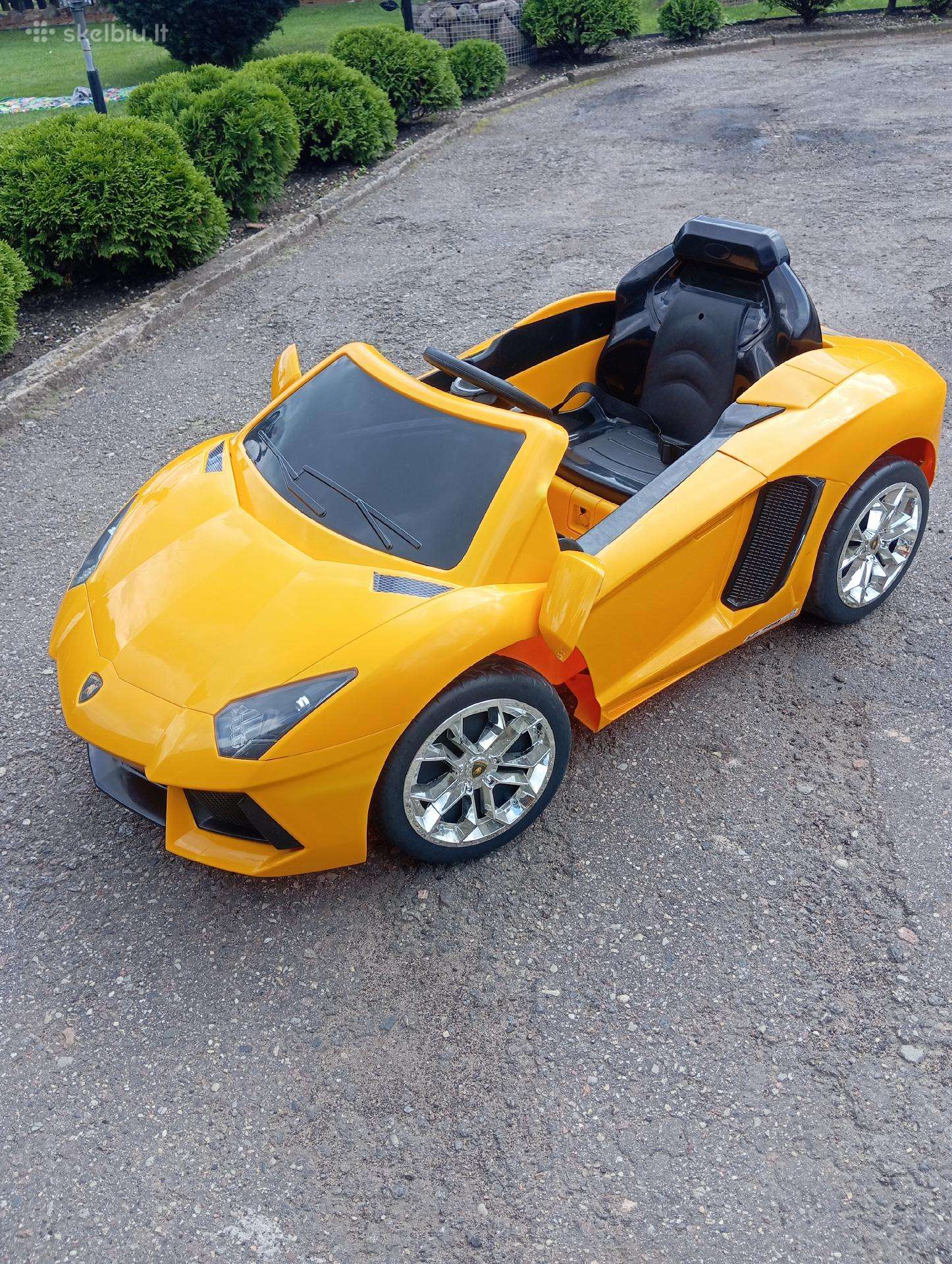 Elektrinis vaikiškas mini automobilis