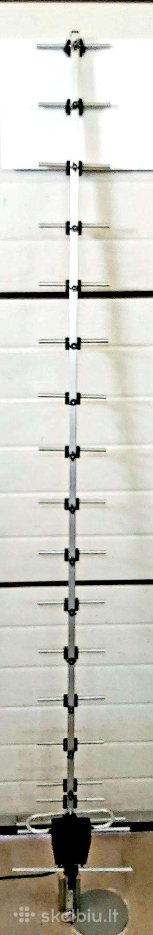 Lauko kryptinė Uhf TV antena + 22 m prof.kabelis