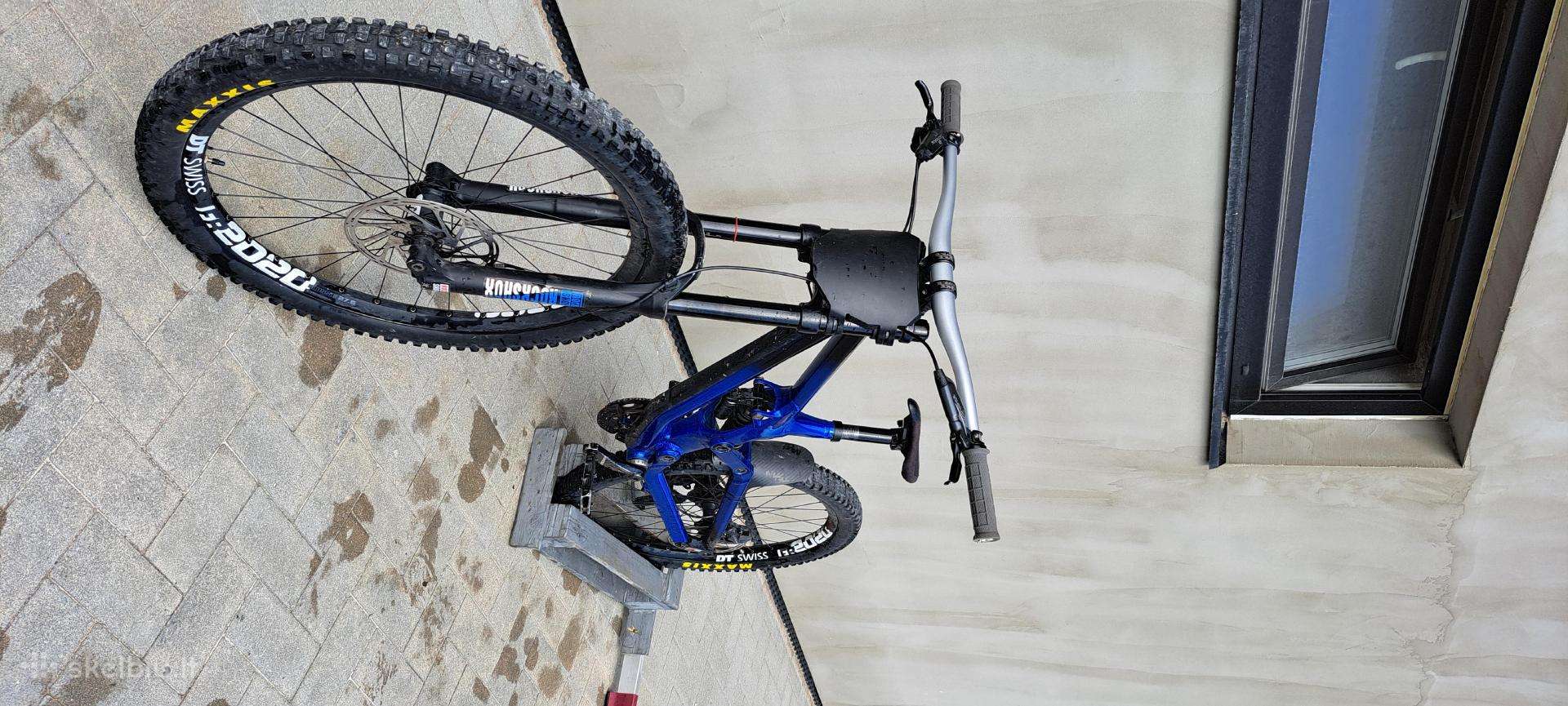 Canyon Sender 2018 AL kalnų dviratis