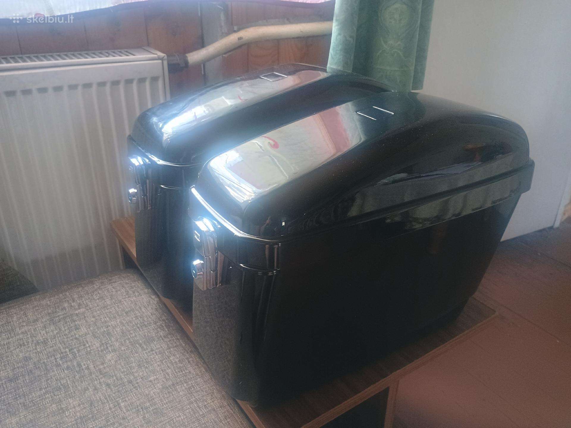 Motociklo šoninės dėžės