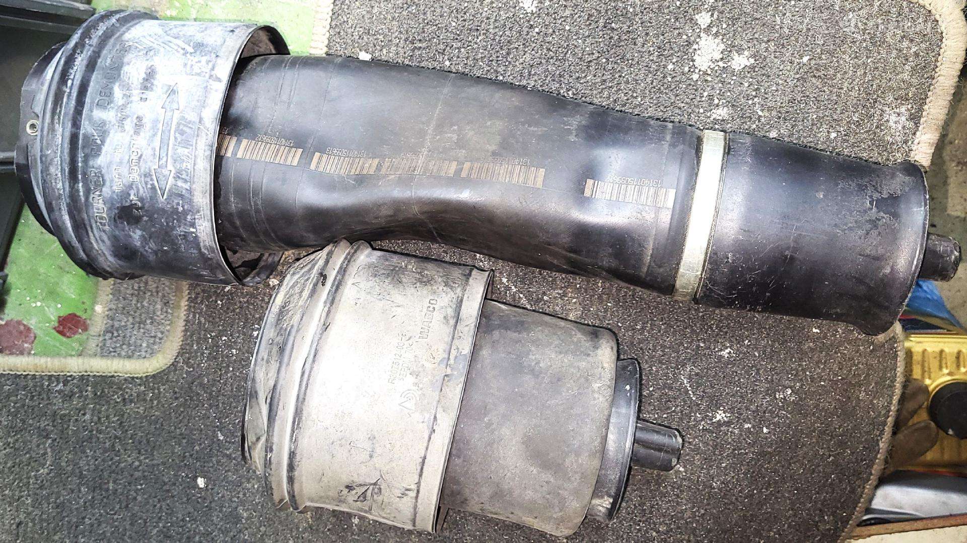 Peugeot Expert oro pagalvė -pneumatinė