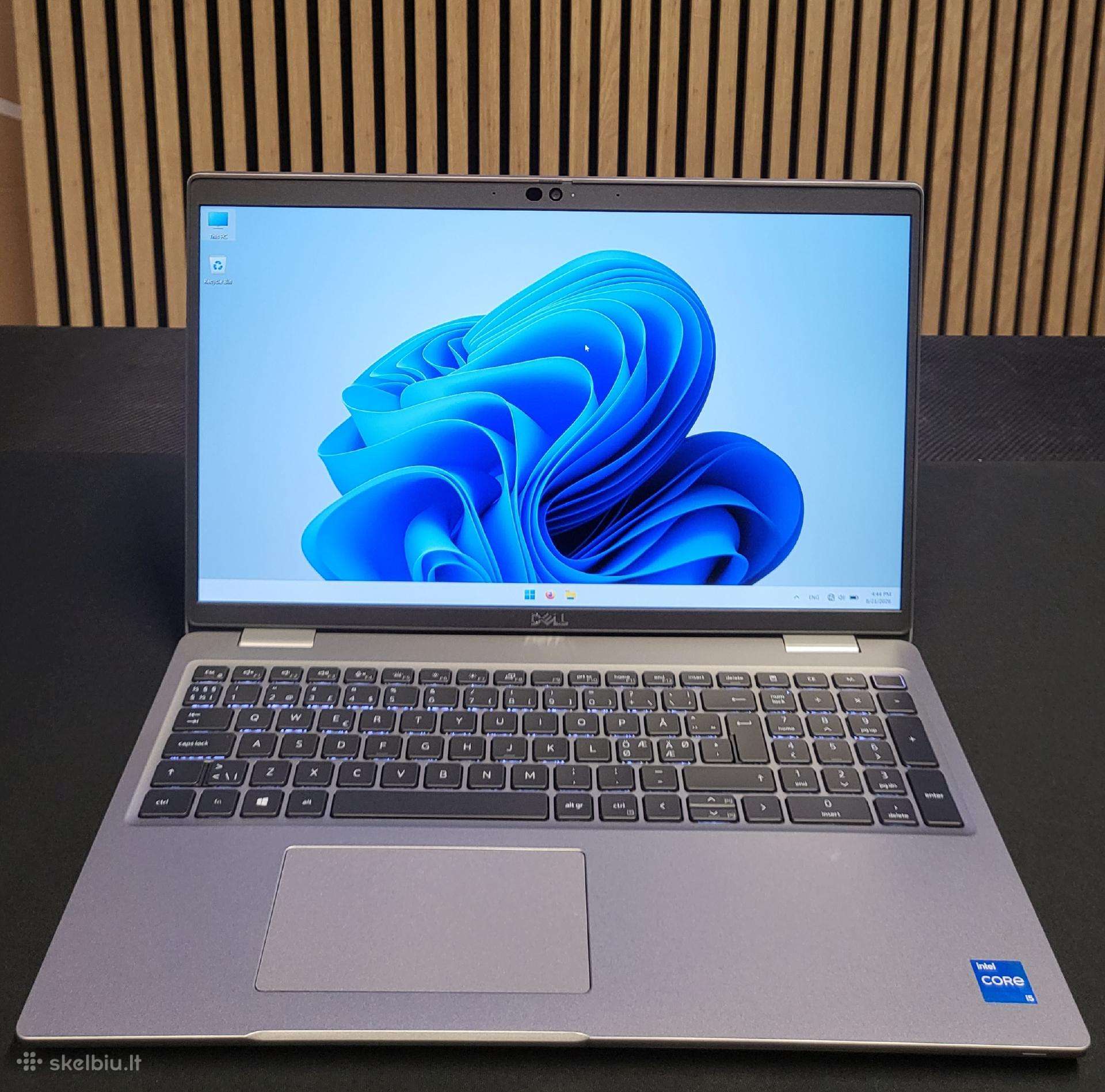Dell 15,6"/ i5 1135g7 / 16 GB Ddr4/ Nvme / Fhd/ 0%