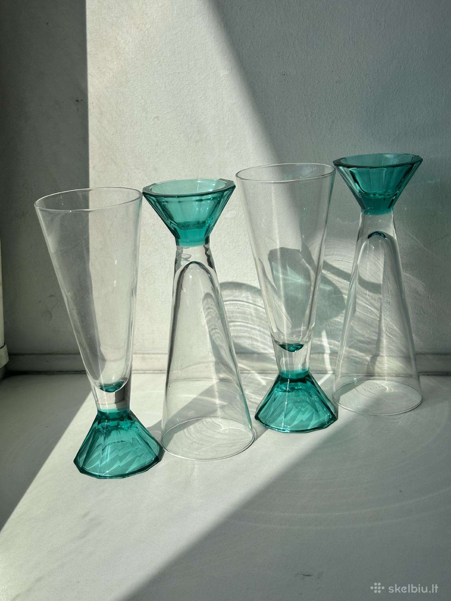 Keturios vintažinės stiklinės - mid-century