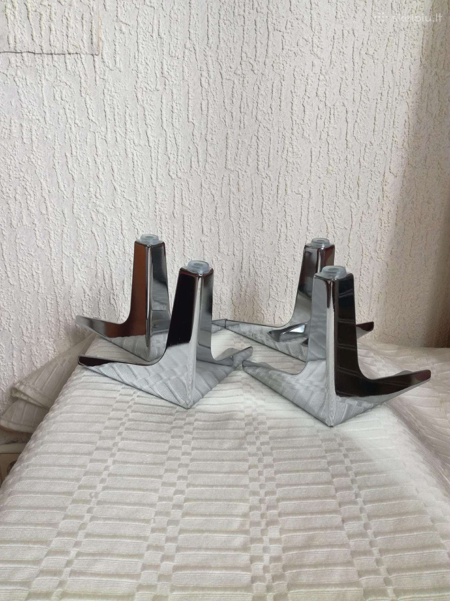 Trikampio formos,tvirto metalo baldų kojos
