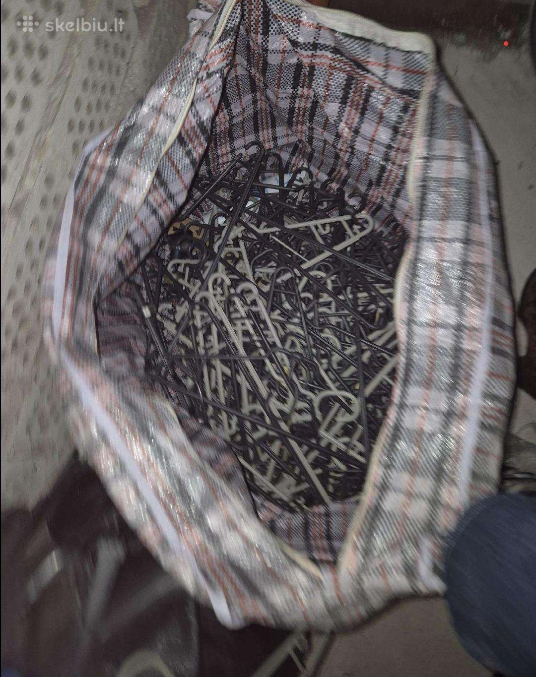 Dovanojamos Pakabos