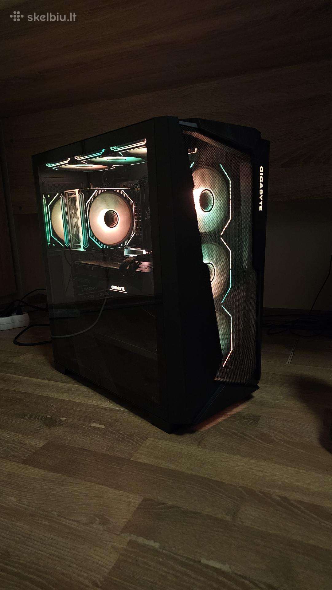 Kompiuteris su Rtx 3070 ir Ryzen 7 5700x