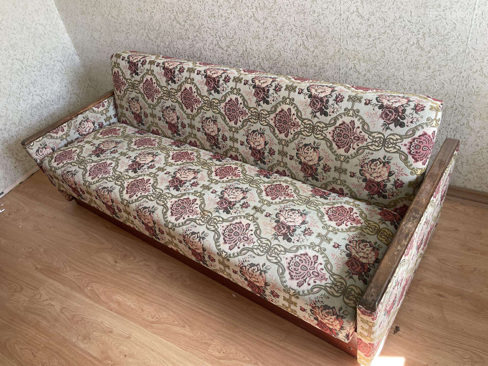 Sofa lova
