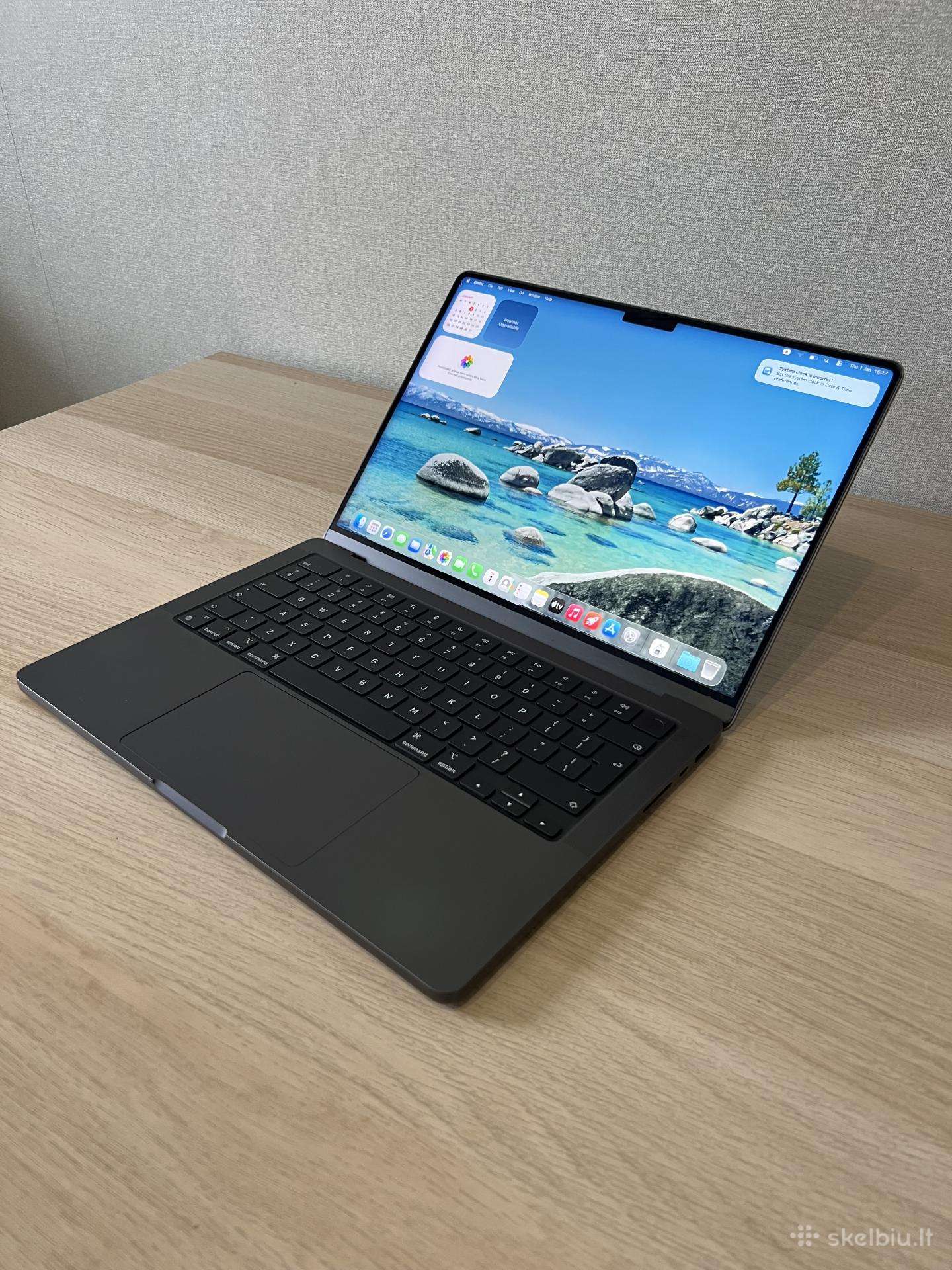 MacBook m3 Pro 14-inch 36 512