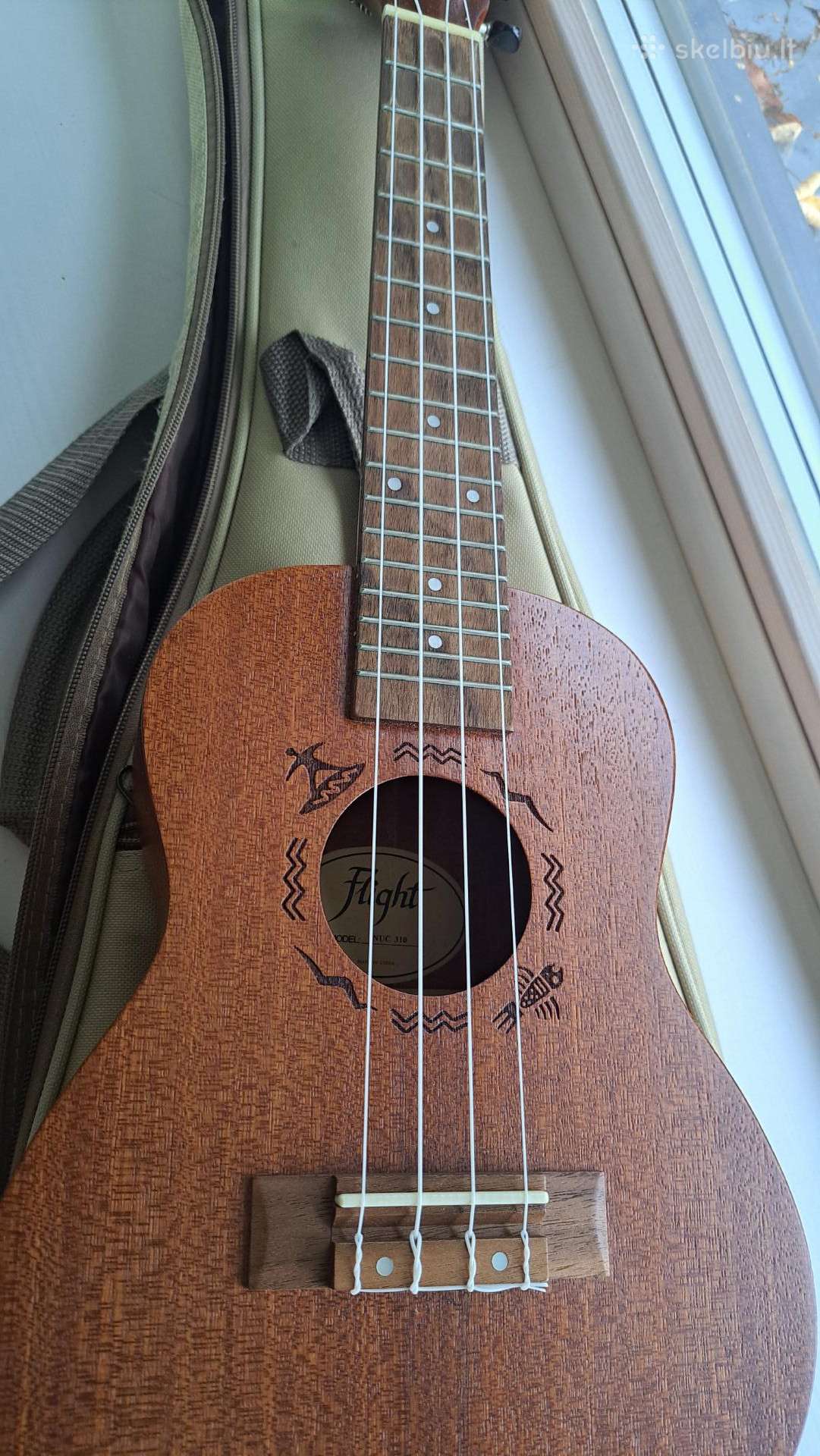 Ukulelė Flight Nuc310