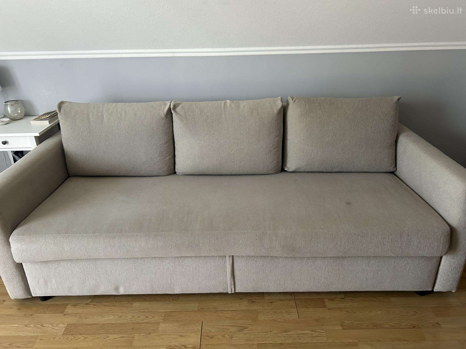 Trivietė sofa-lova, Faringe šviesiai pilk
