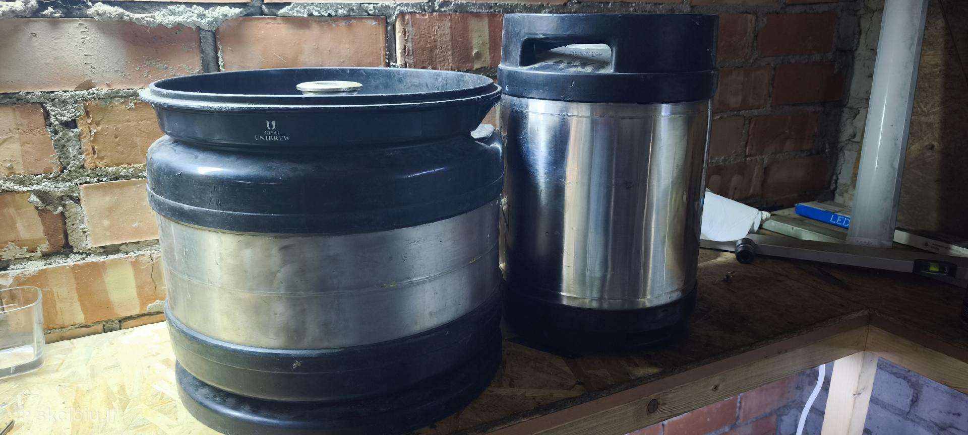 Statines Keg.
