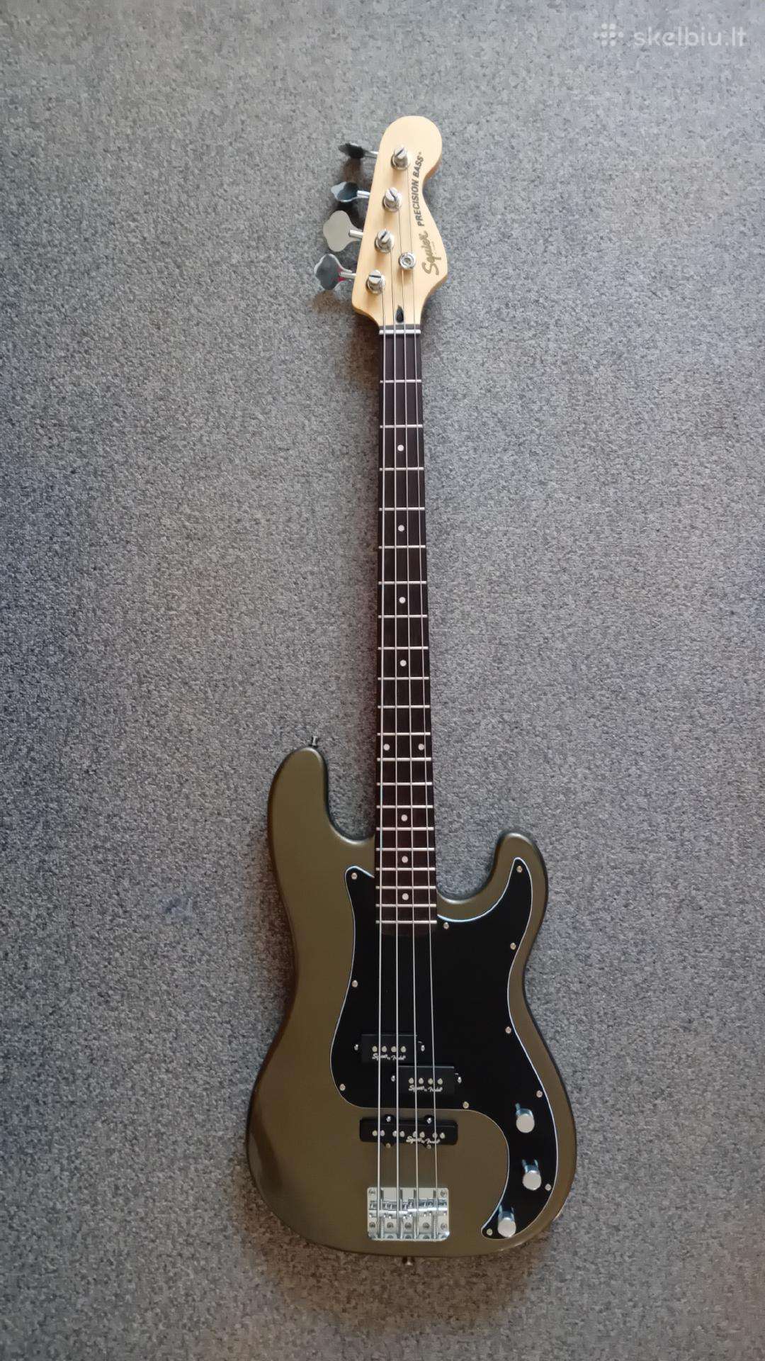 Bosinė gitara
